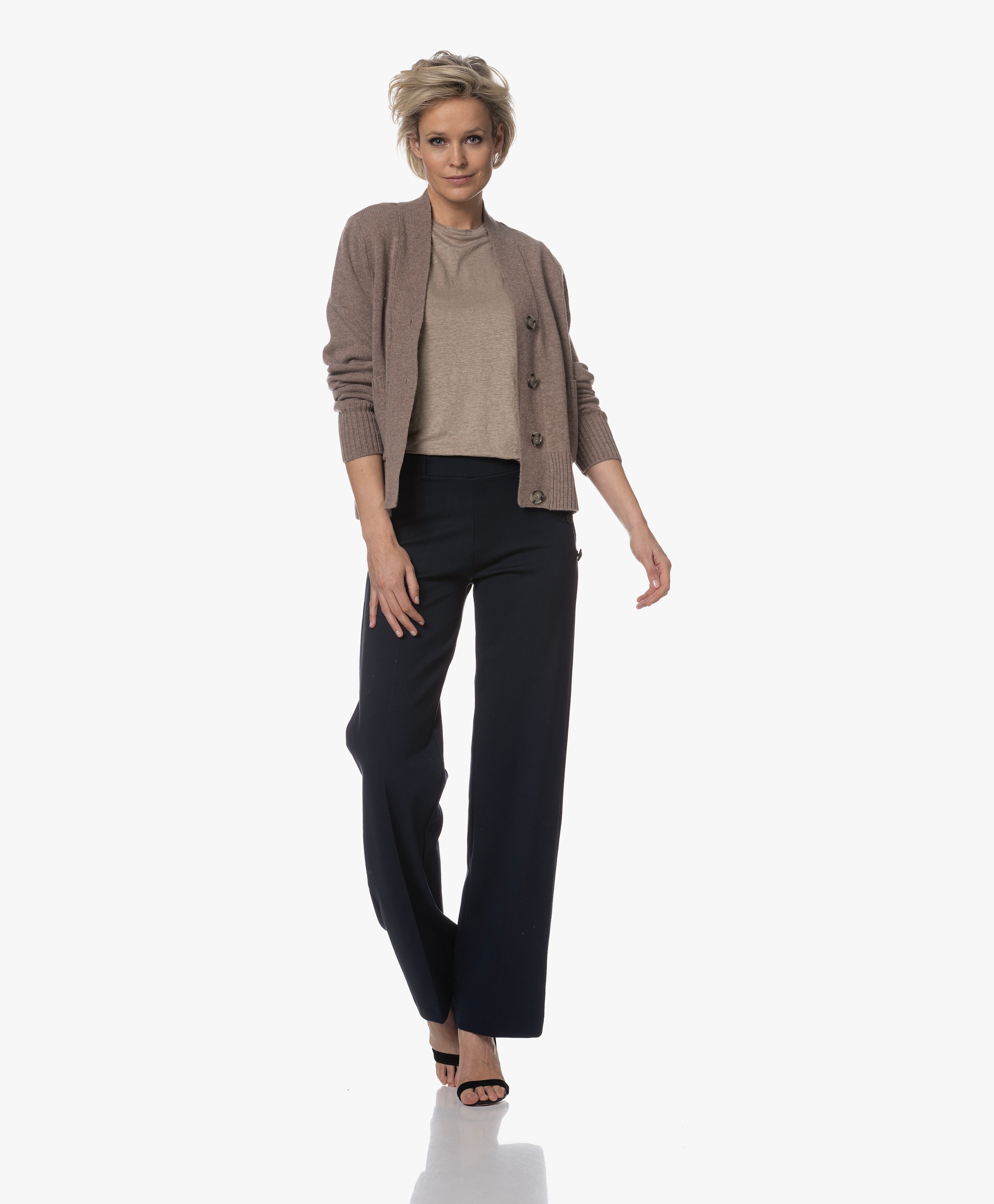 LOOK-543607