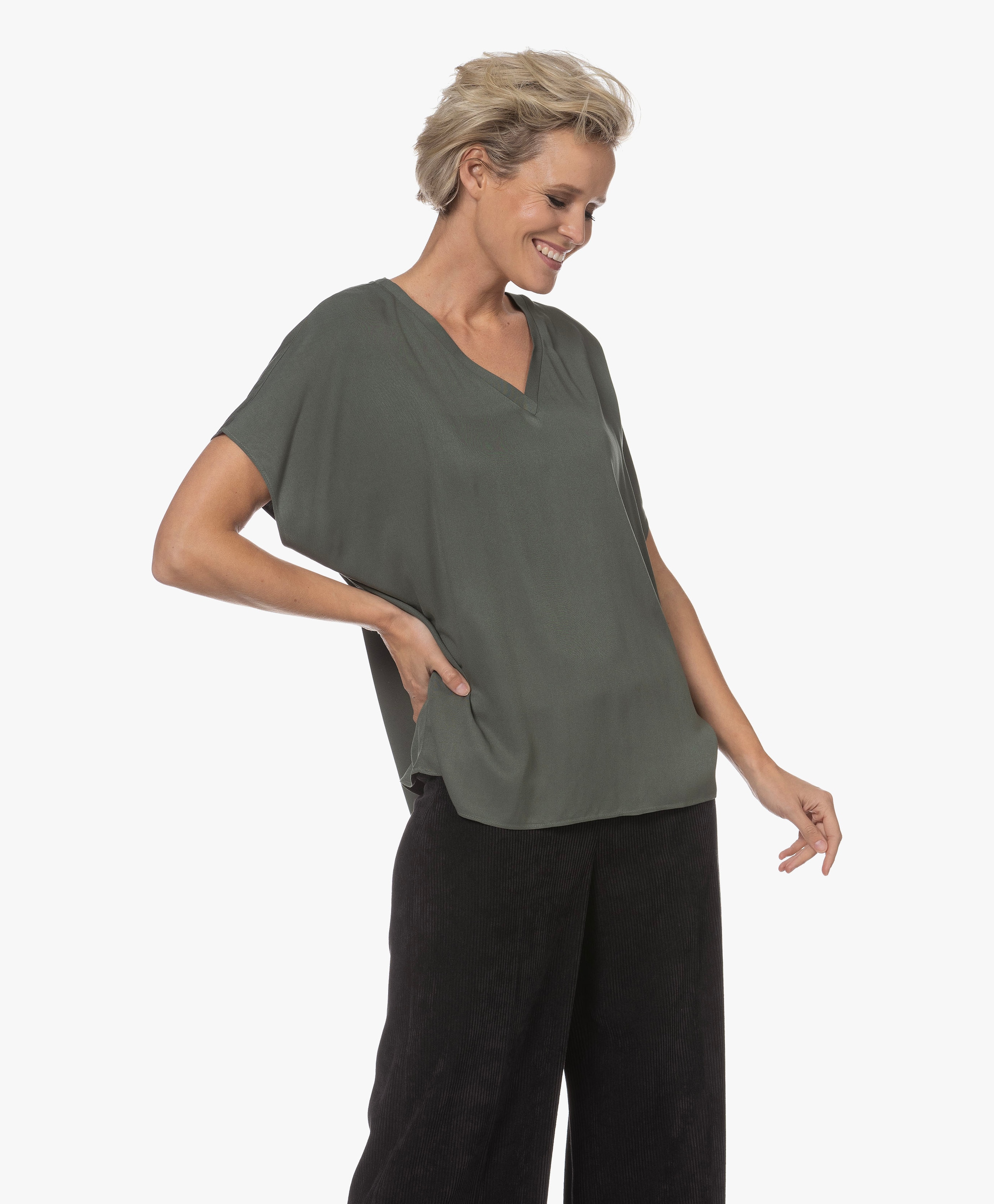 Tem Viscose V-hals Blouse met Korte Mouwen