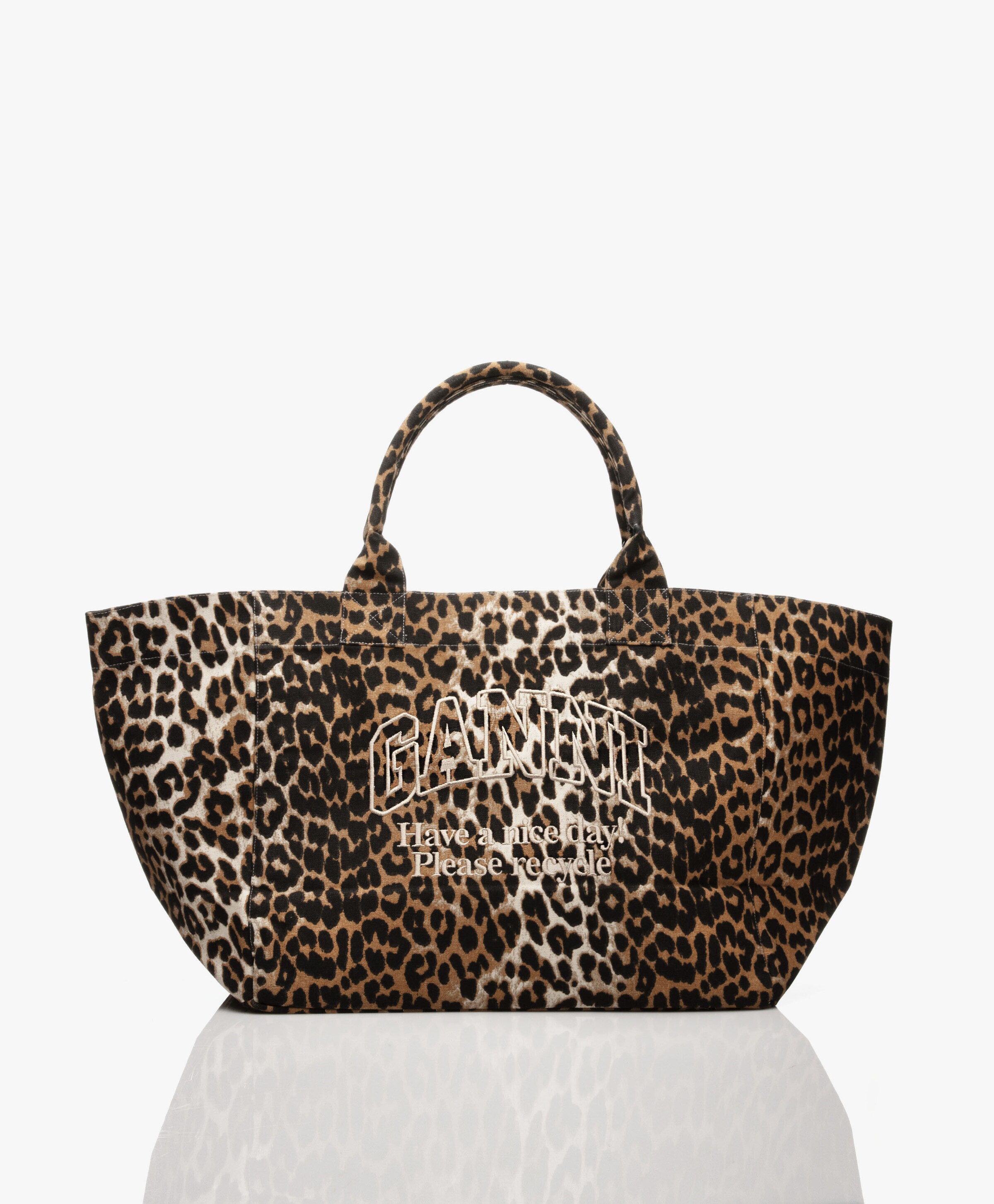 Ganni ■ FW25/Shopper Xxl Print - Brown 【 残りわずか】 Ganni Shopper XXL Print Brown | BSTN Store