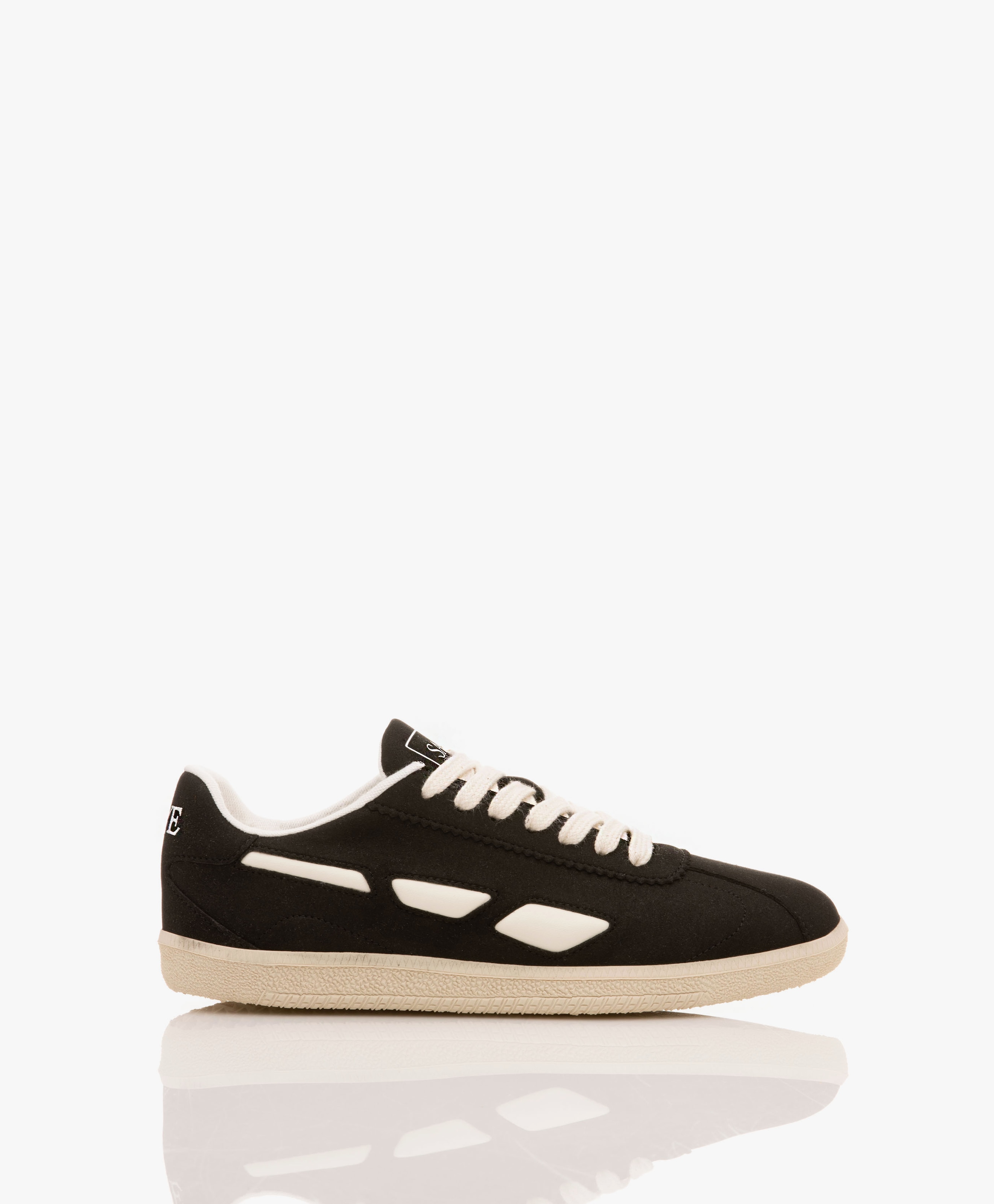 M'70 Vegan Suède Sneakers