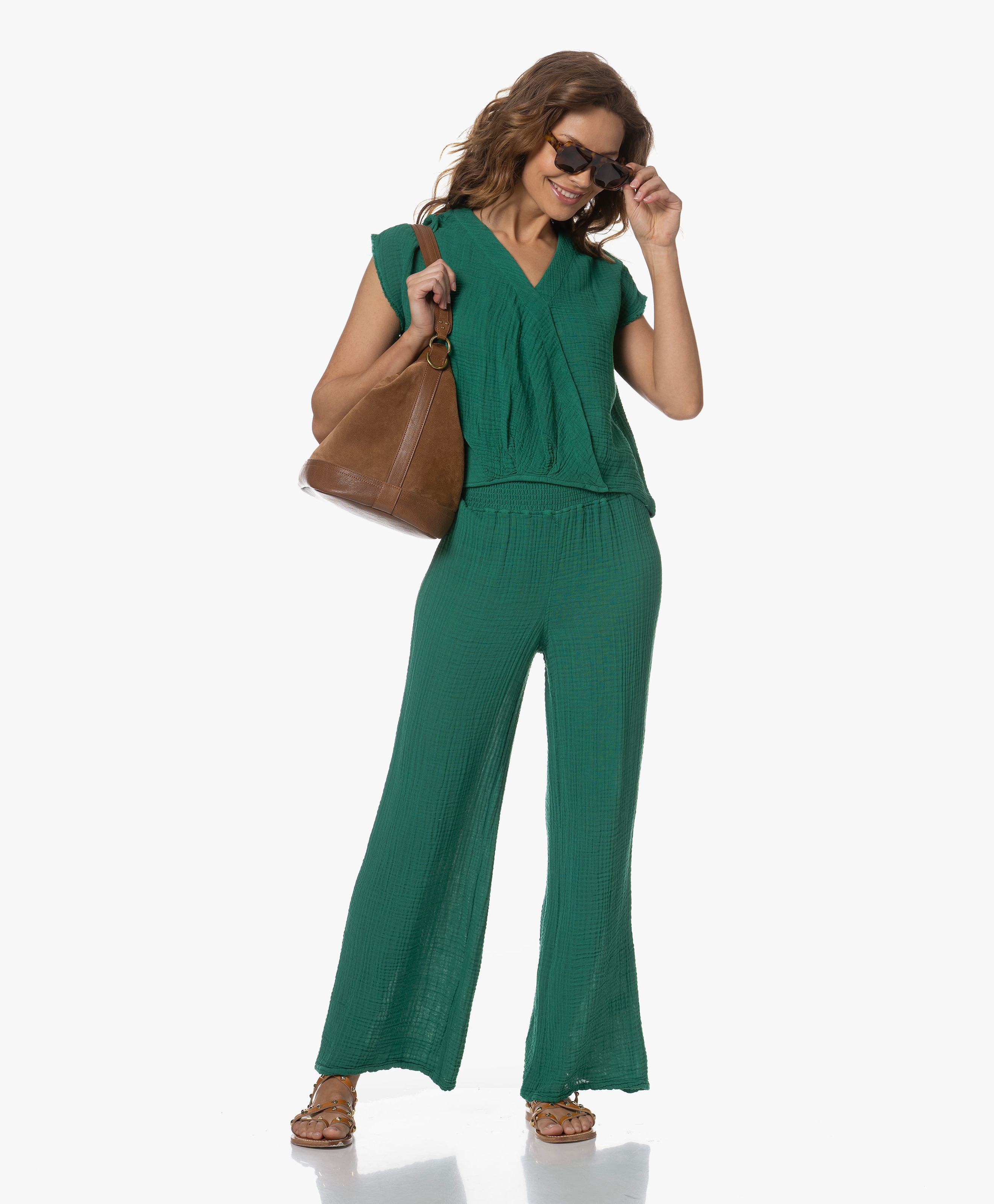LOOK-561152