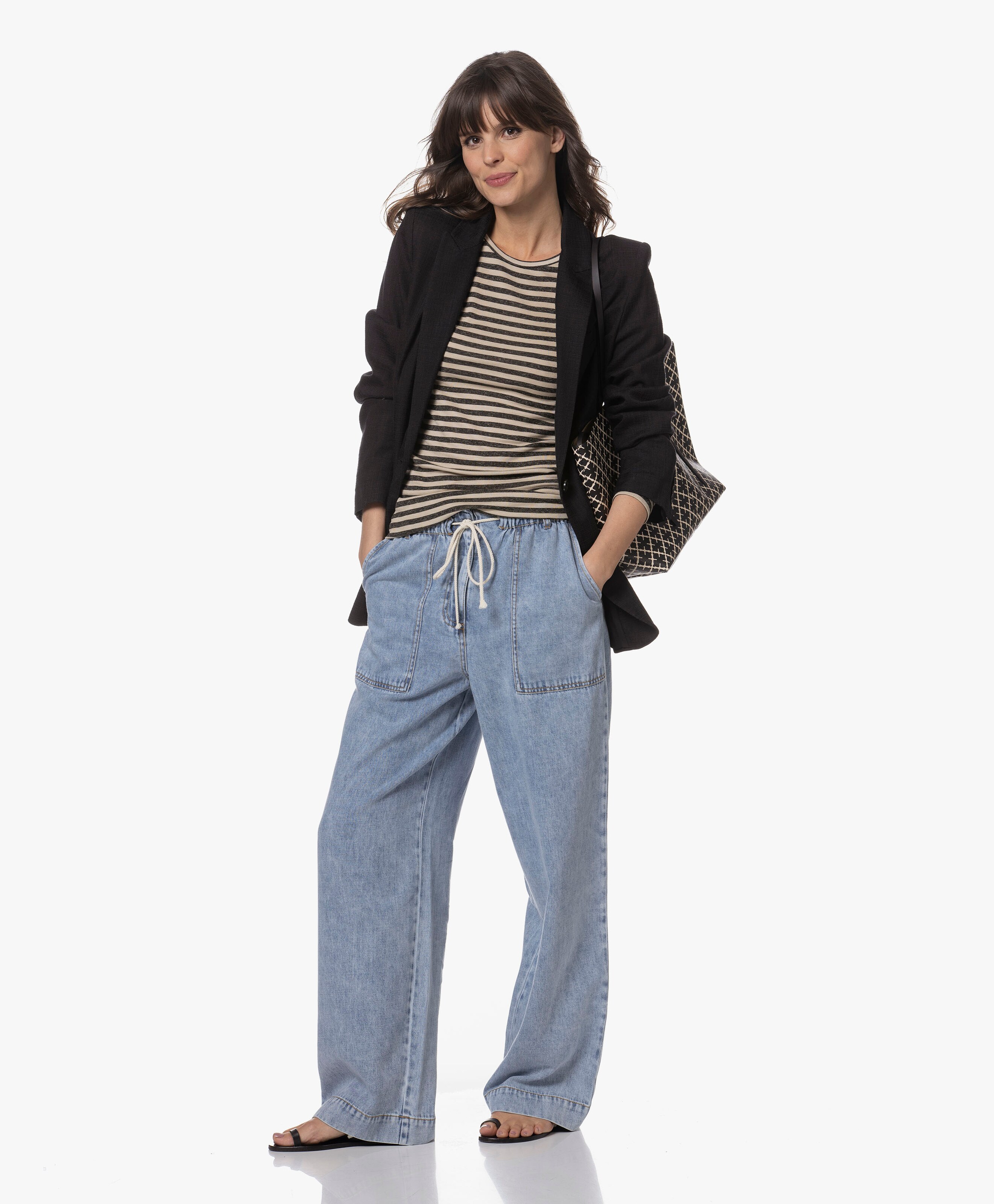 LOOK-562490