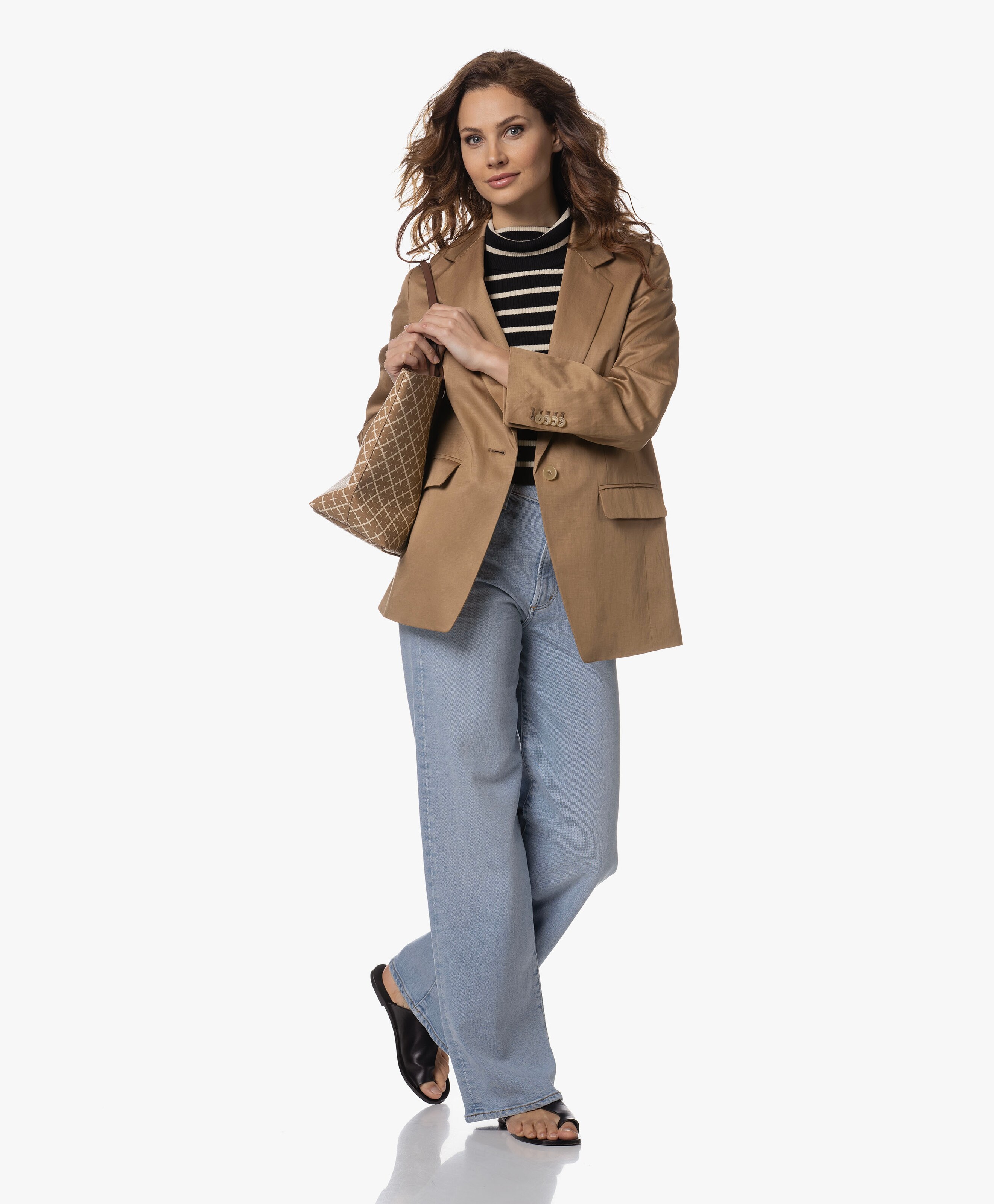 LOOK-551139