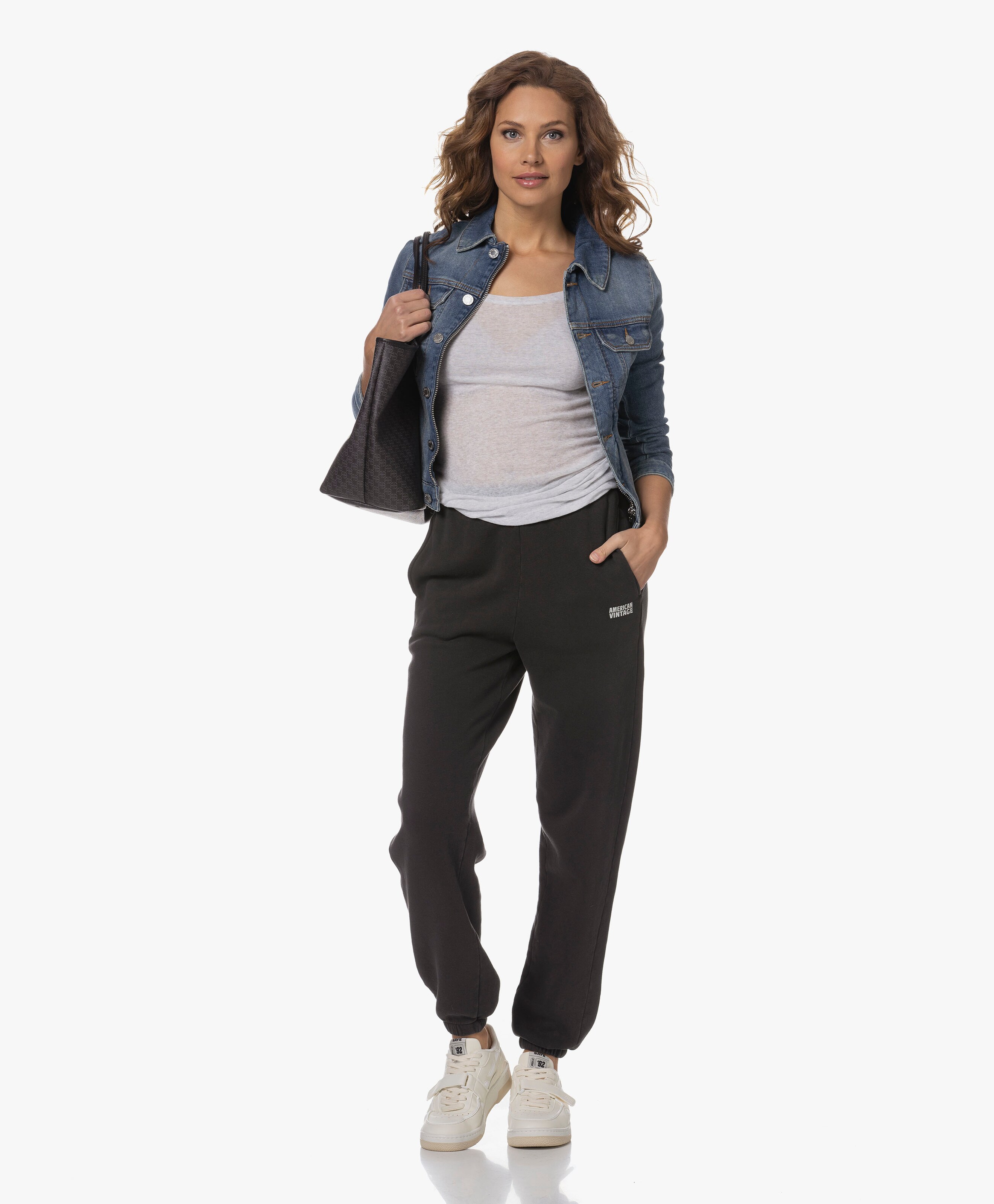 LOOK-561065