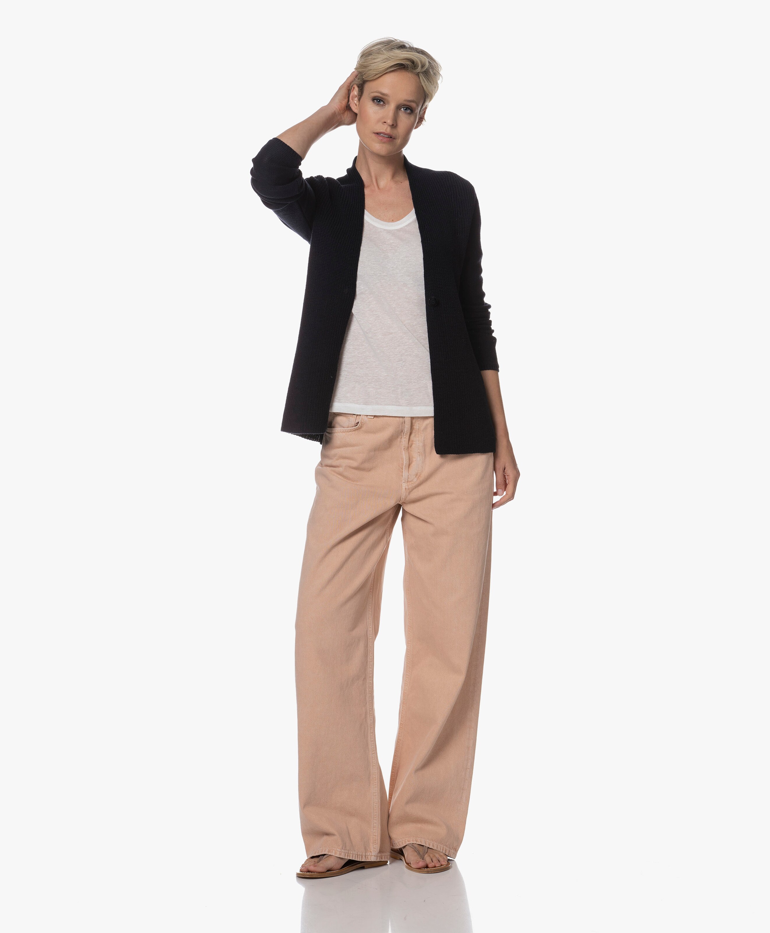 LOOK-560388