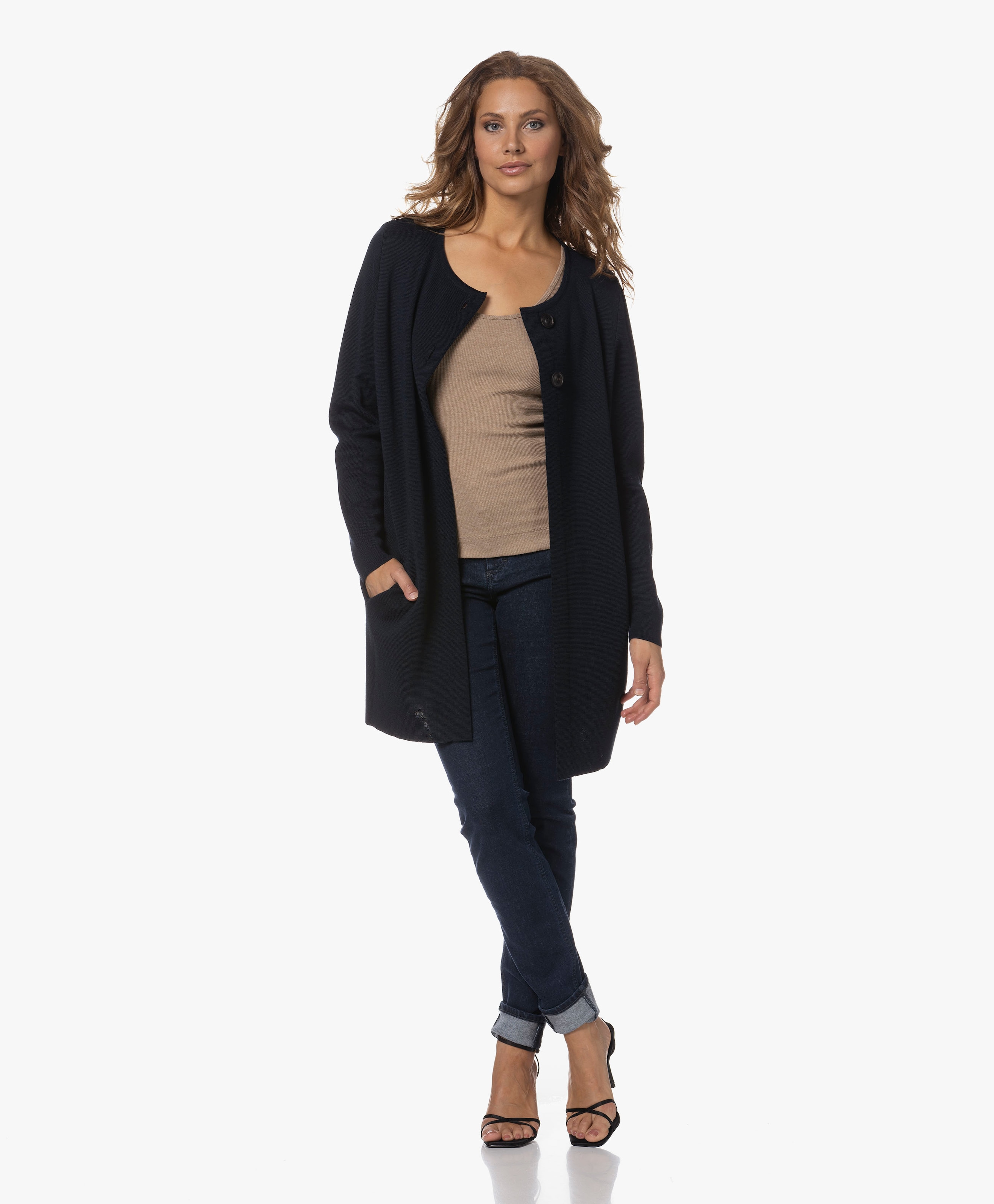 LOOK-563211