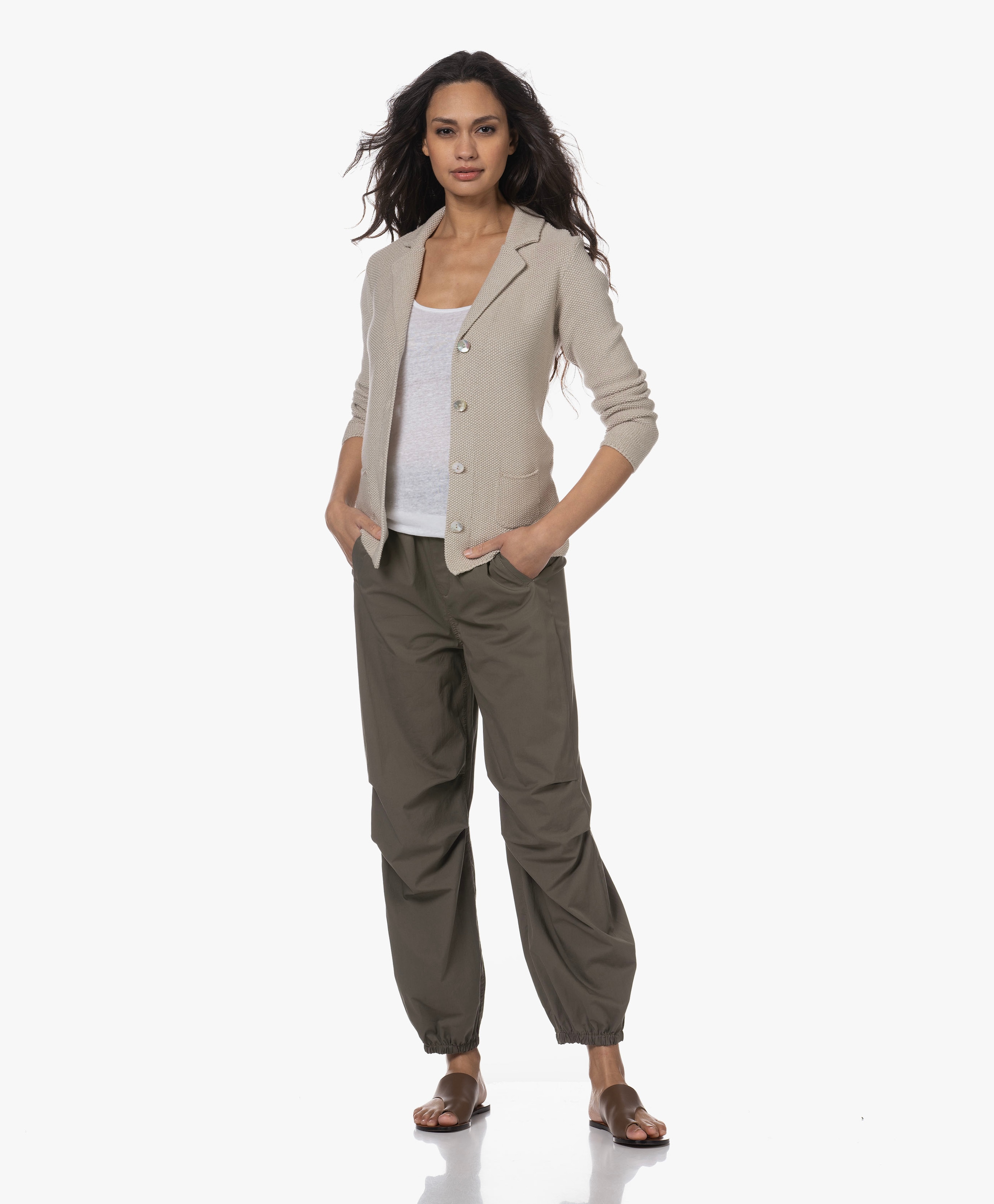 LOOK-546950