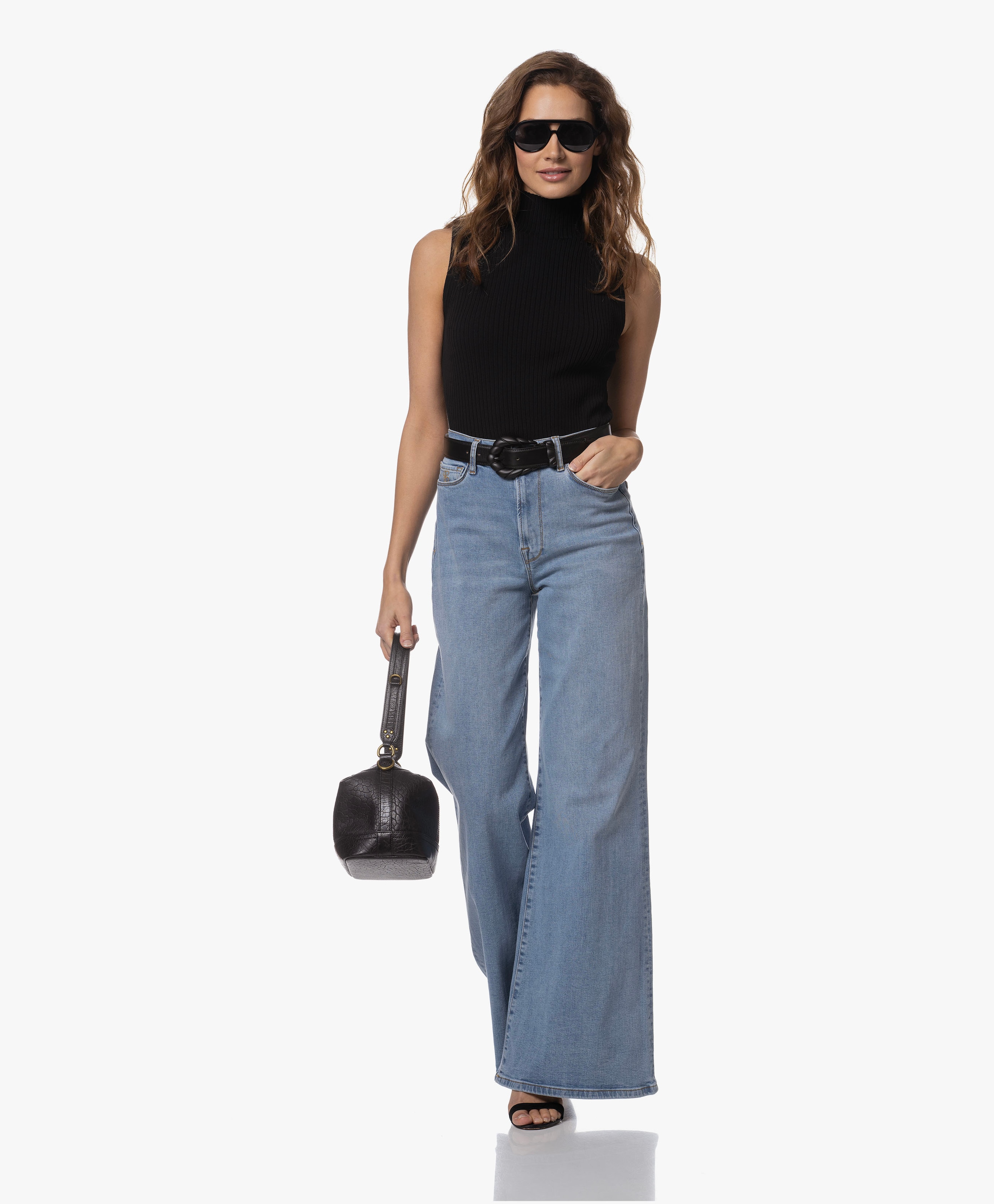 LOOK-541628