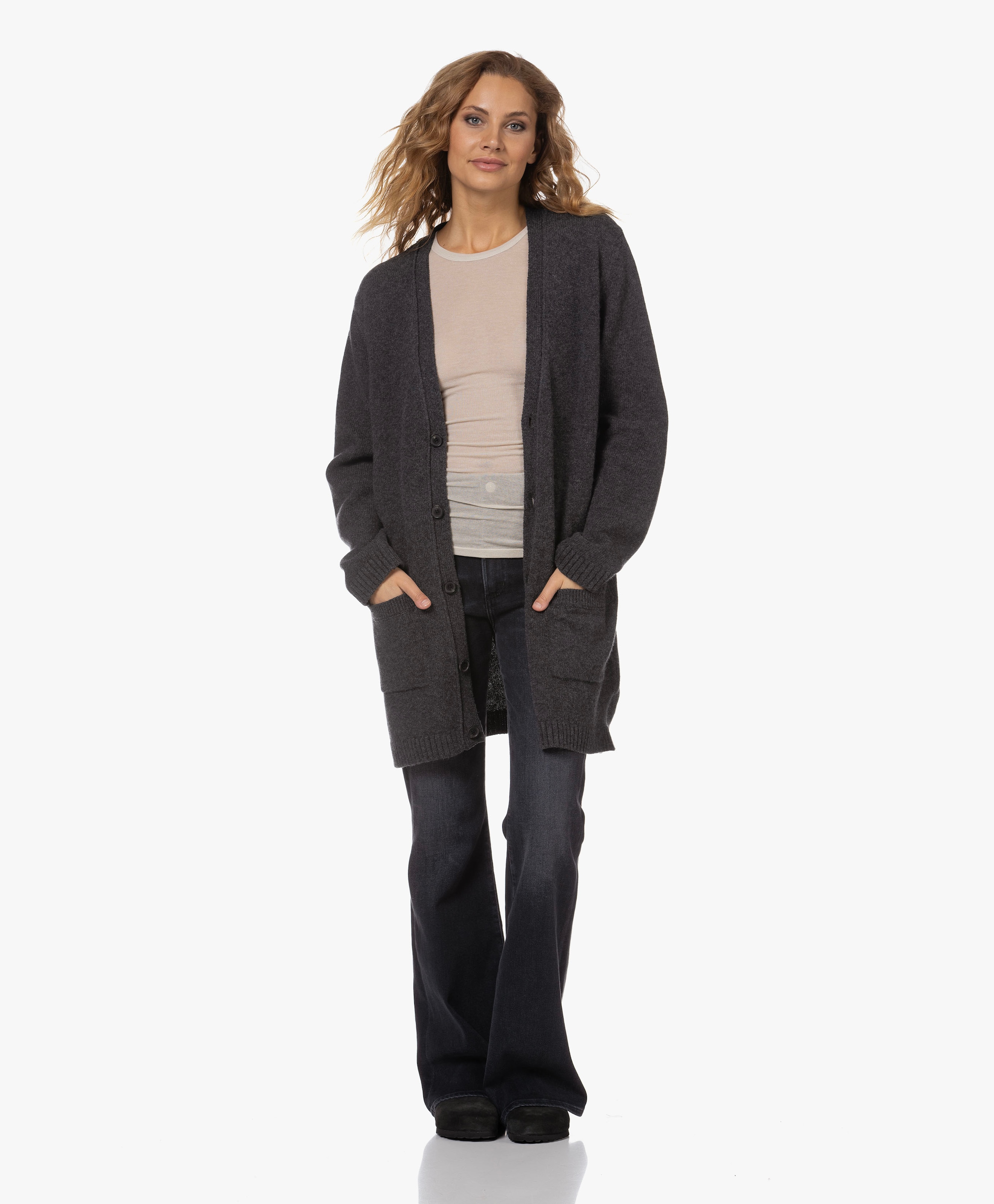 Alba Lamswollen Doorknoopvest