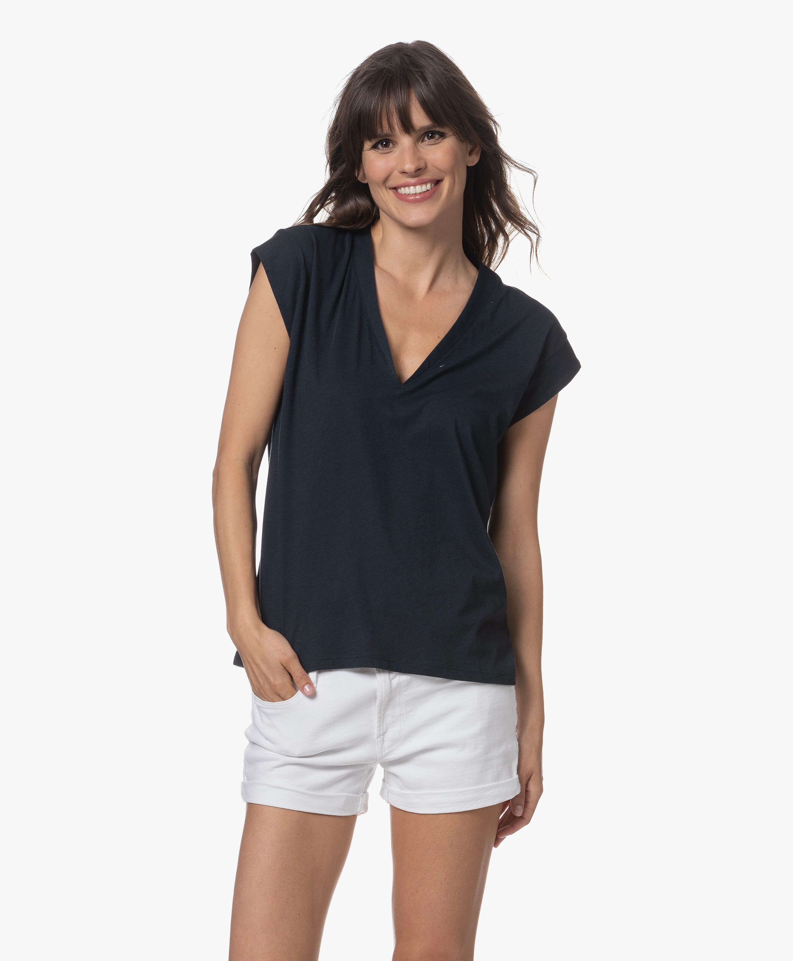 Le Mid Rise V-neck T-shirt