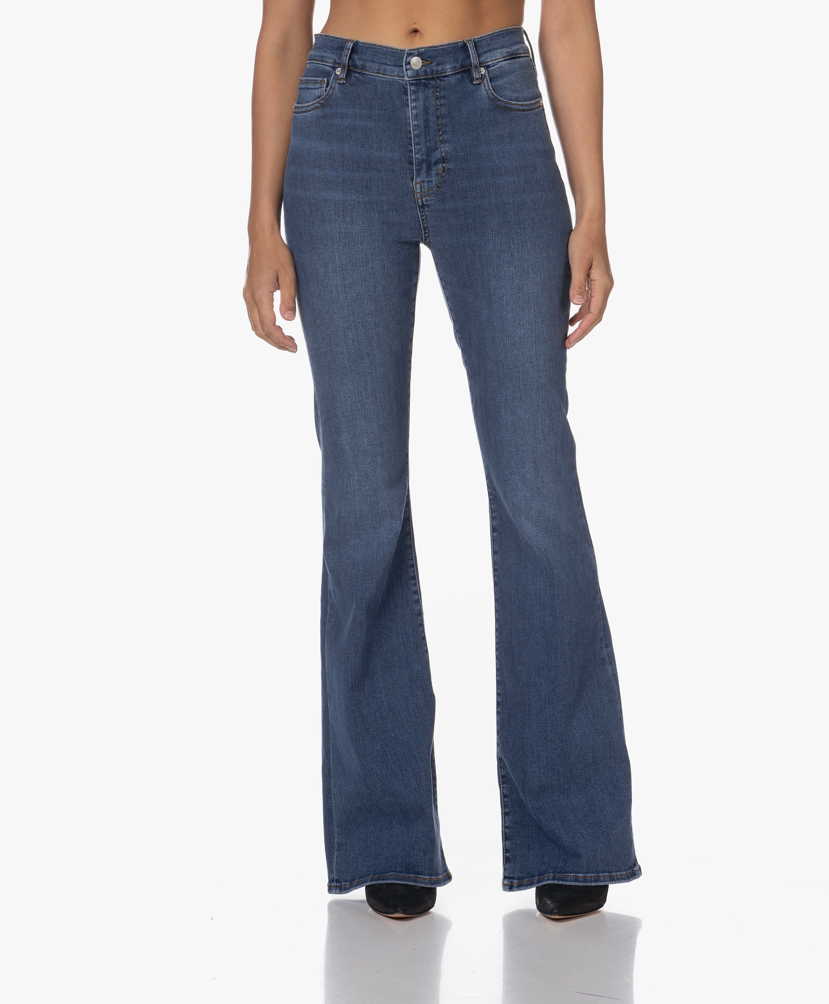 Le High Flare Jeans