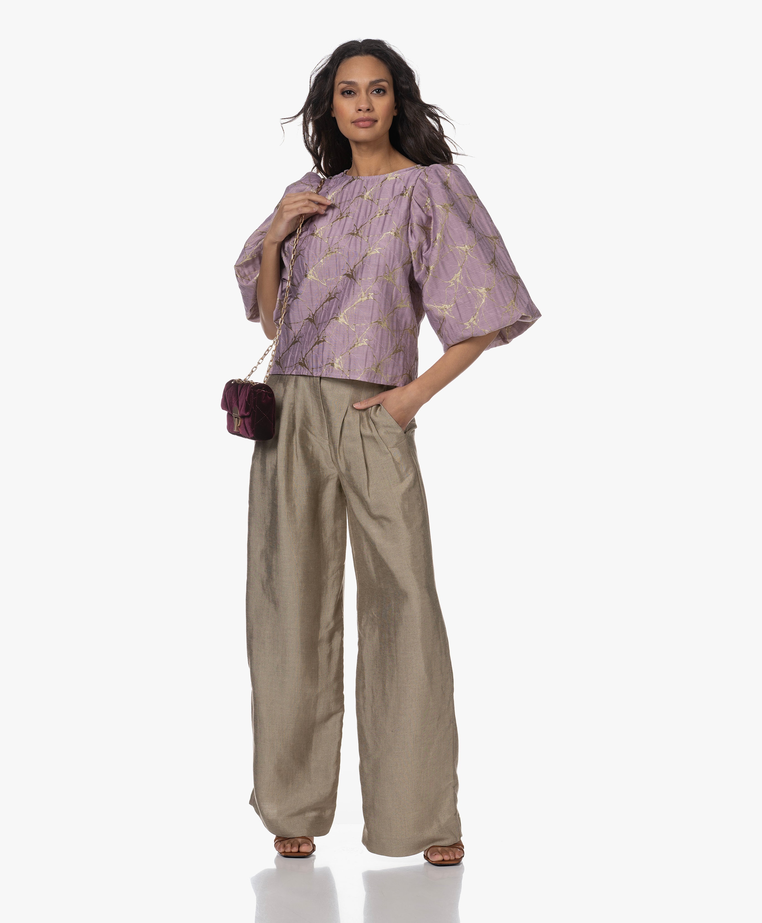 LOOK-538997