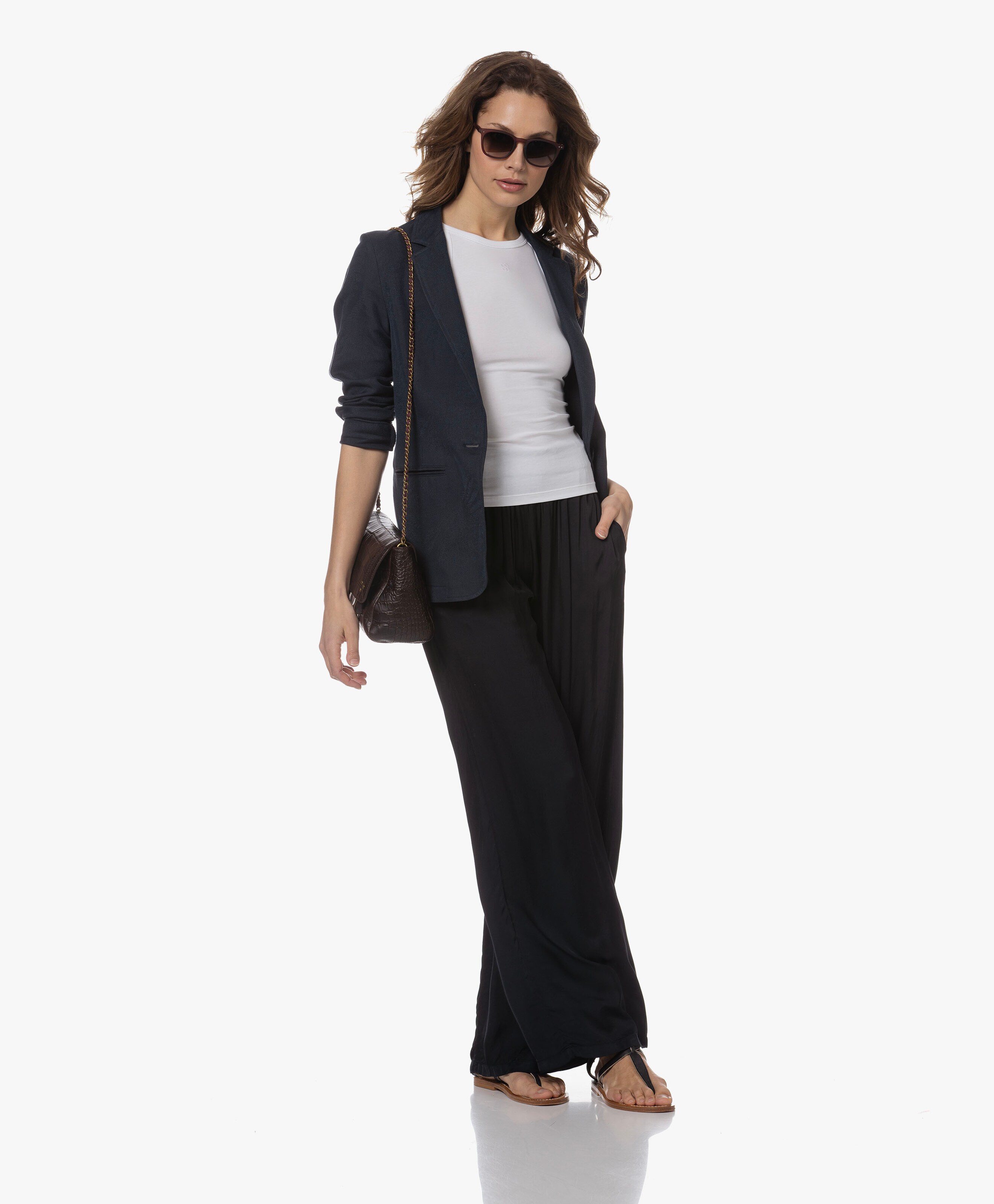 LOOK-549855