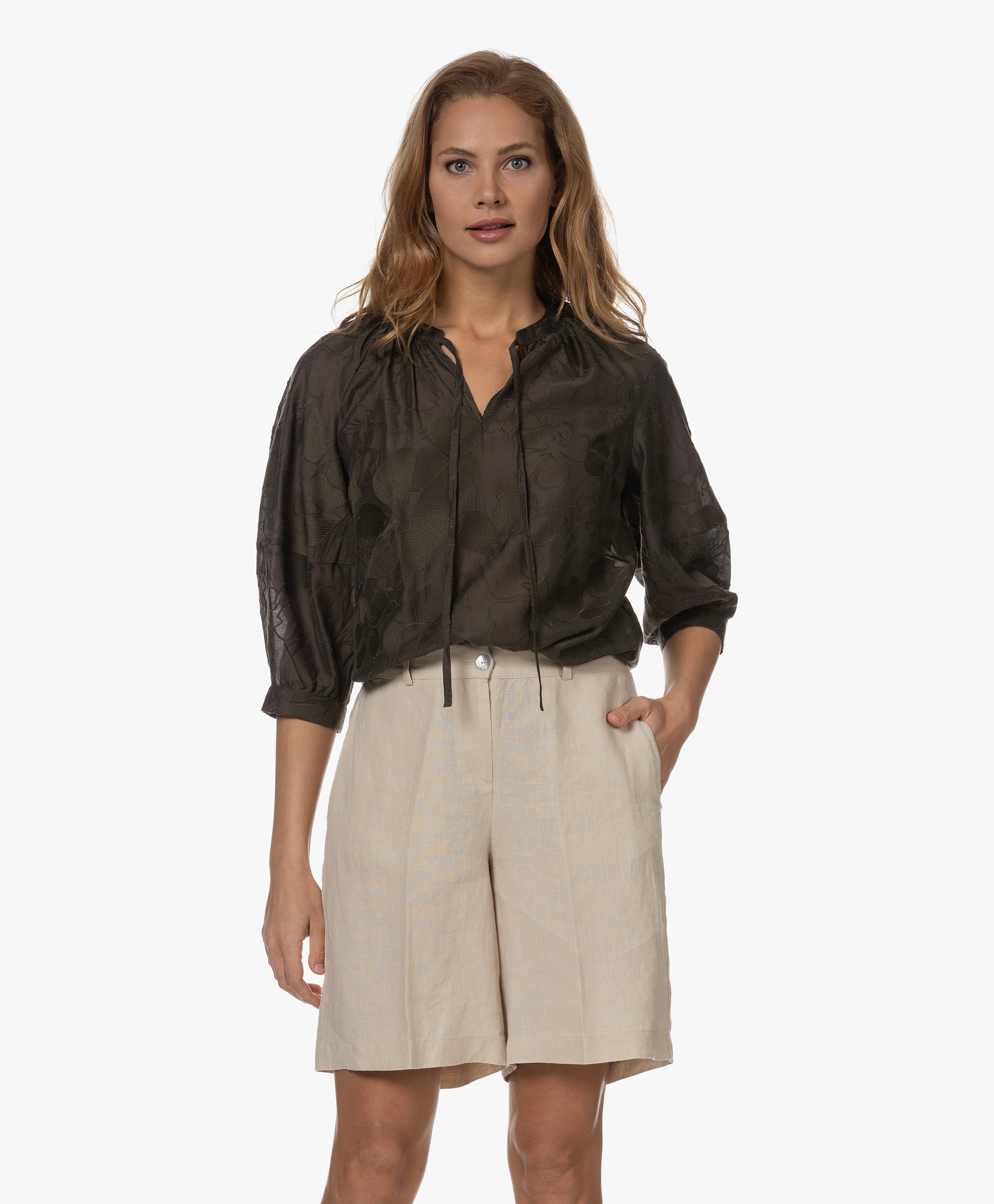 Ylse Embroidered Blouse with Balloon Sleeves