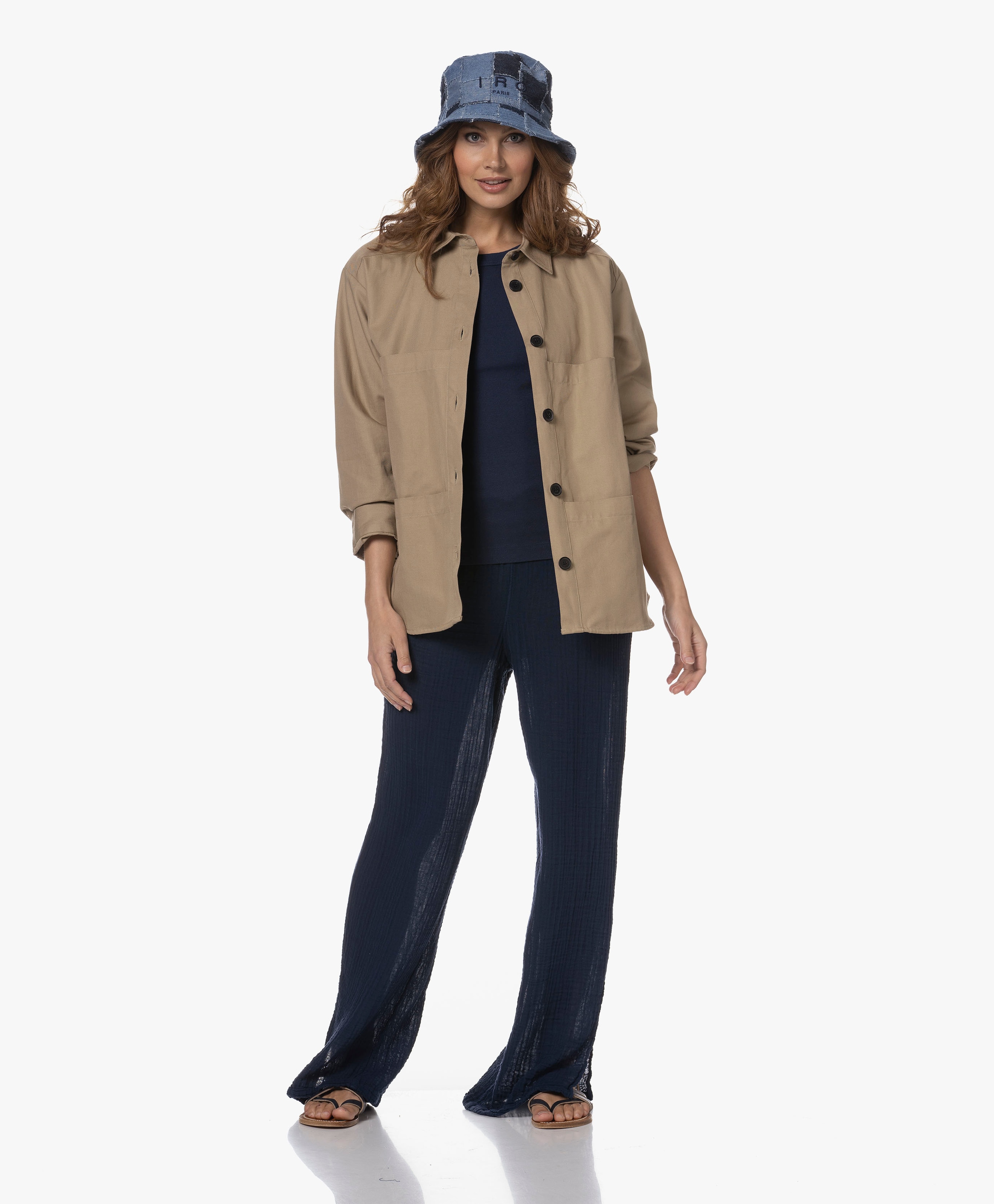 LOOK-560868