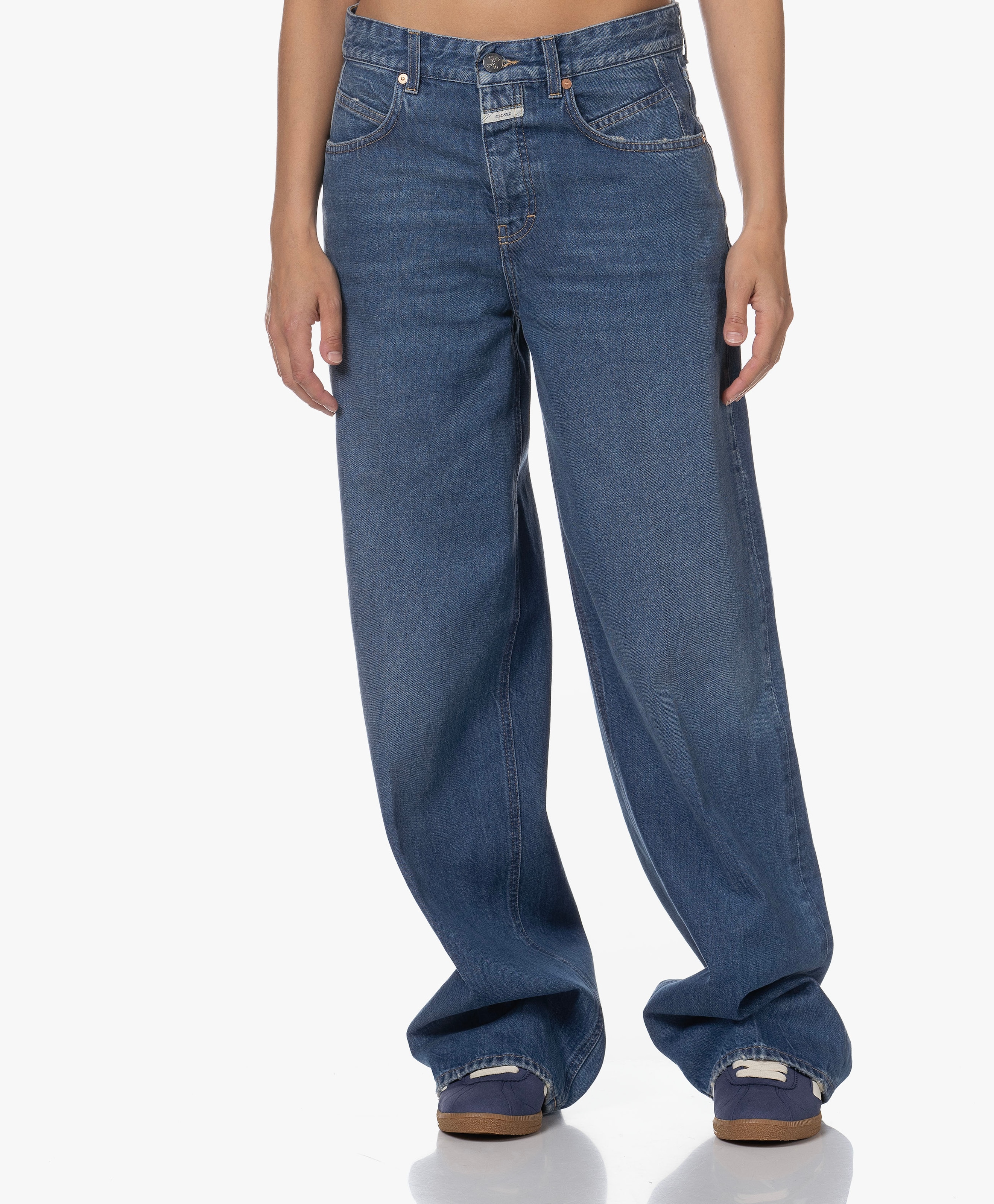 NIkka Wide Leg Jeans