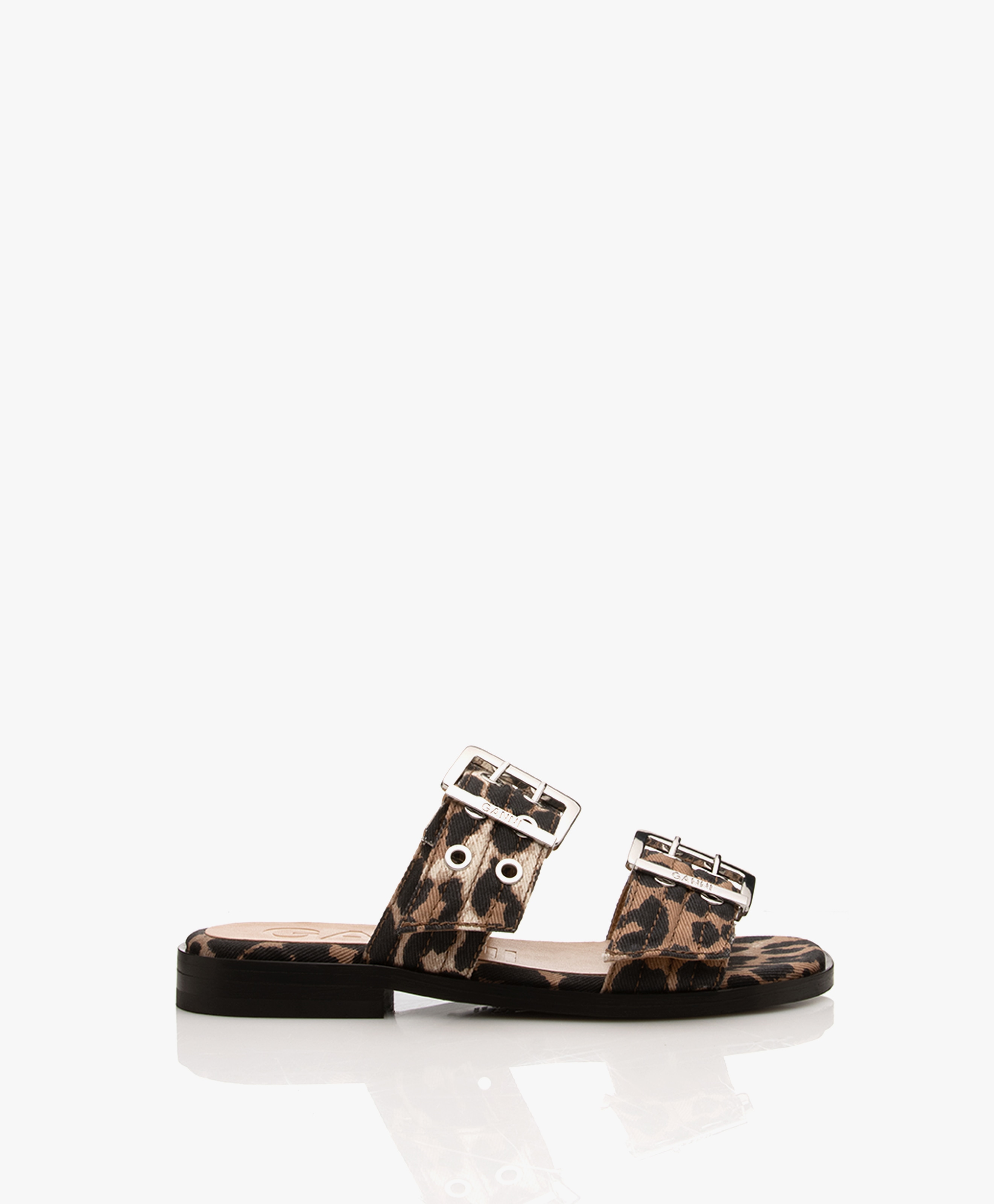 Leopard Feminine Buckle Two Strap Sandalen