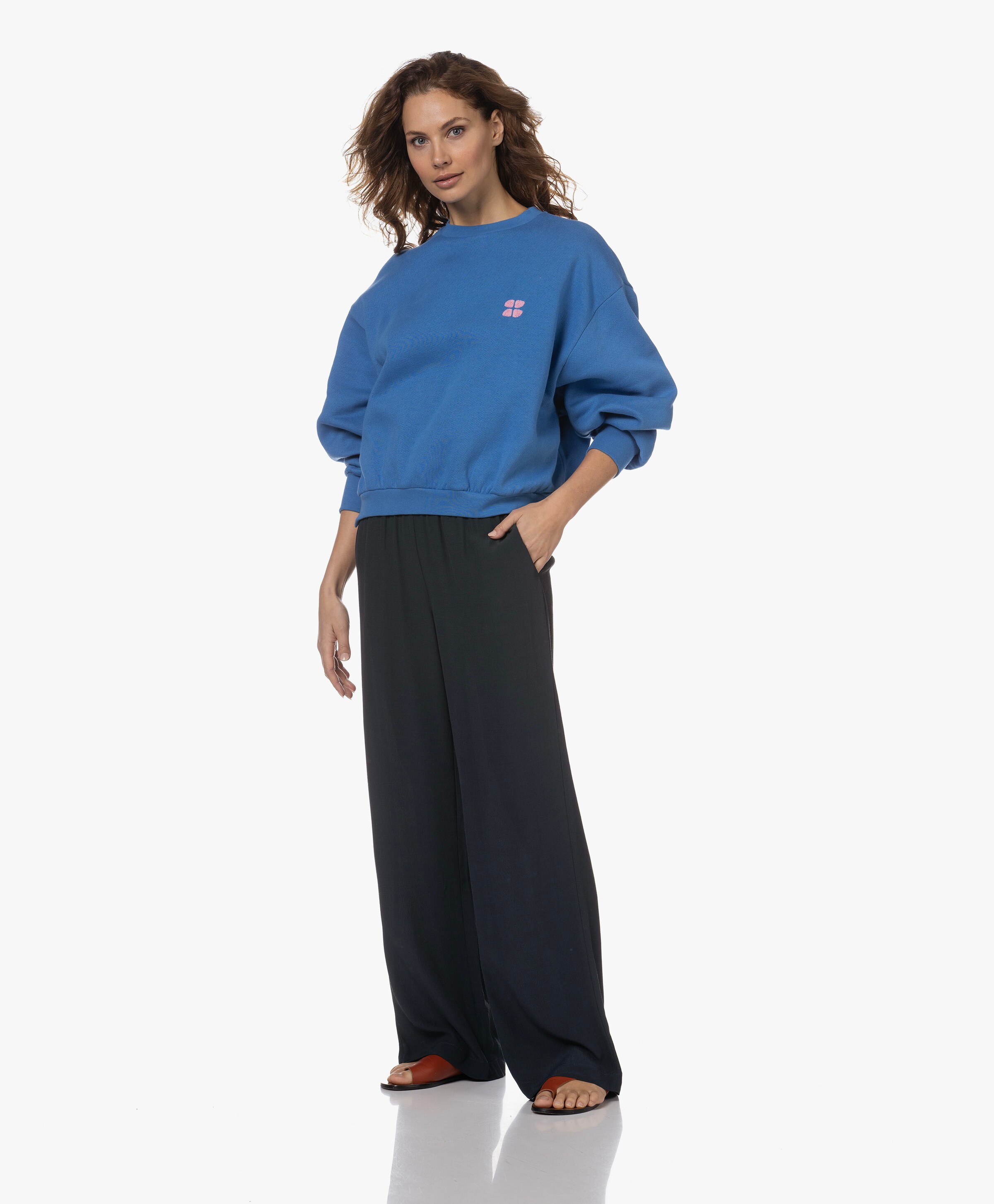 Bibi Short Logo Sweater | by-bar | PB.nl