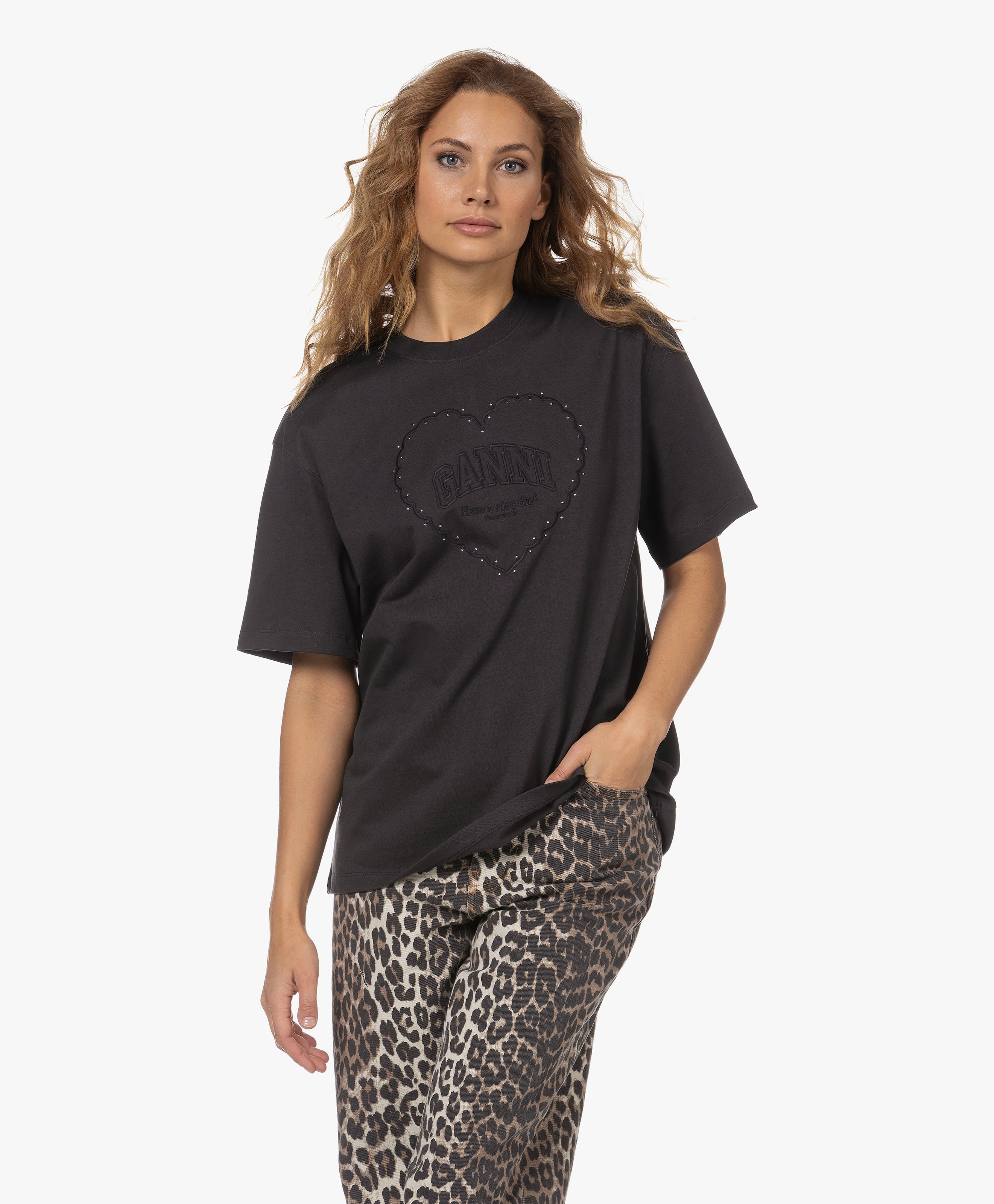 Drop Shoulder Hart T-shirt