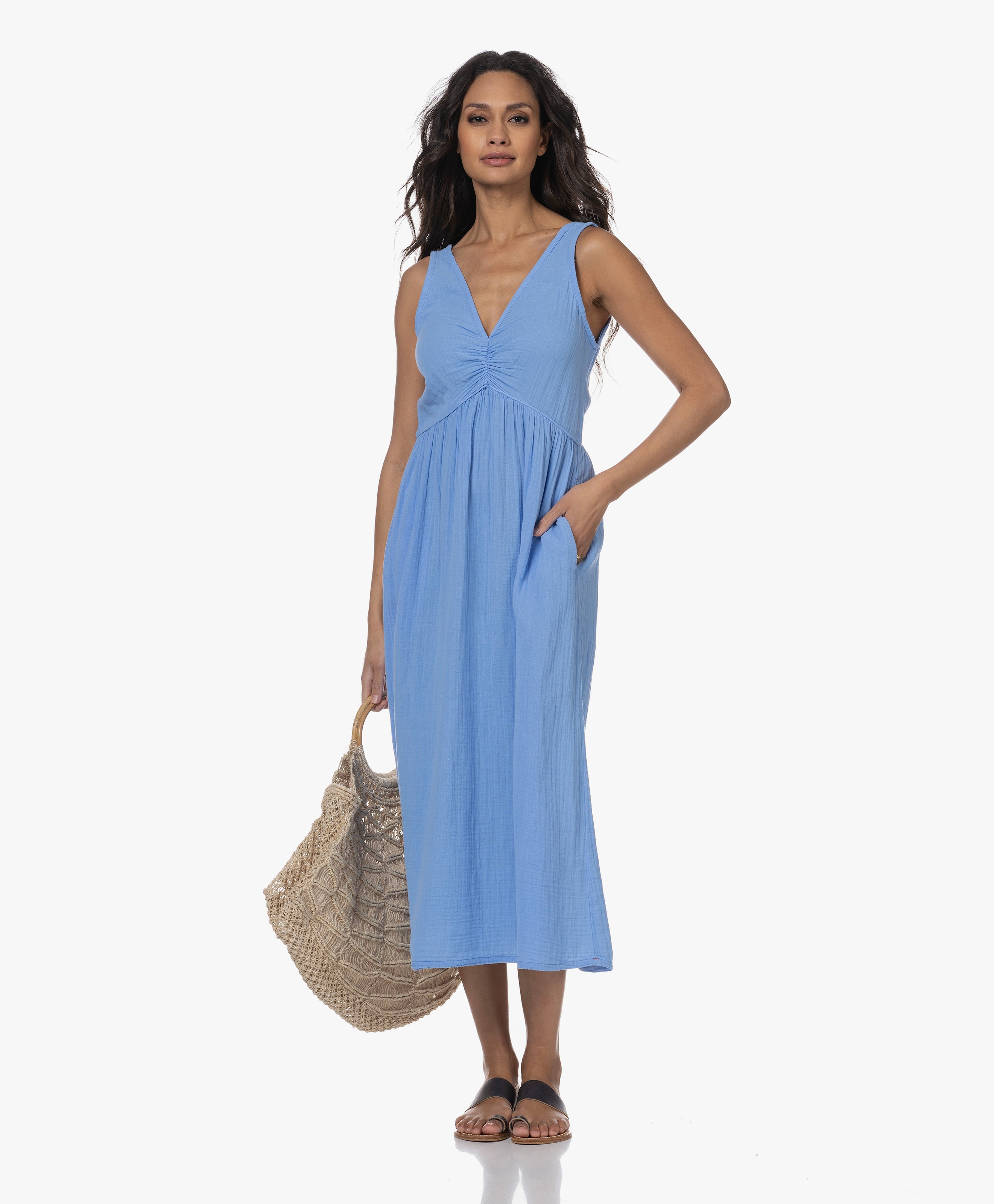 LOOK-539533