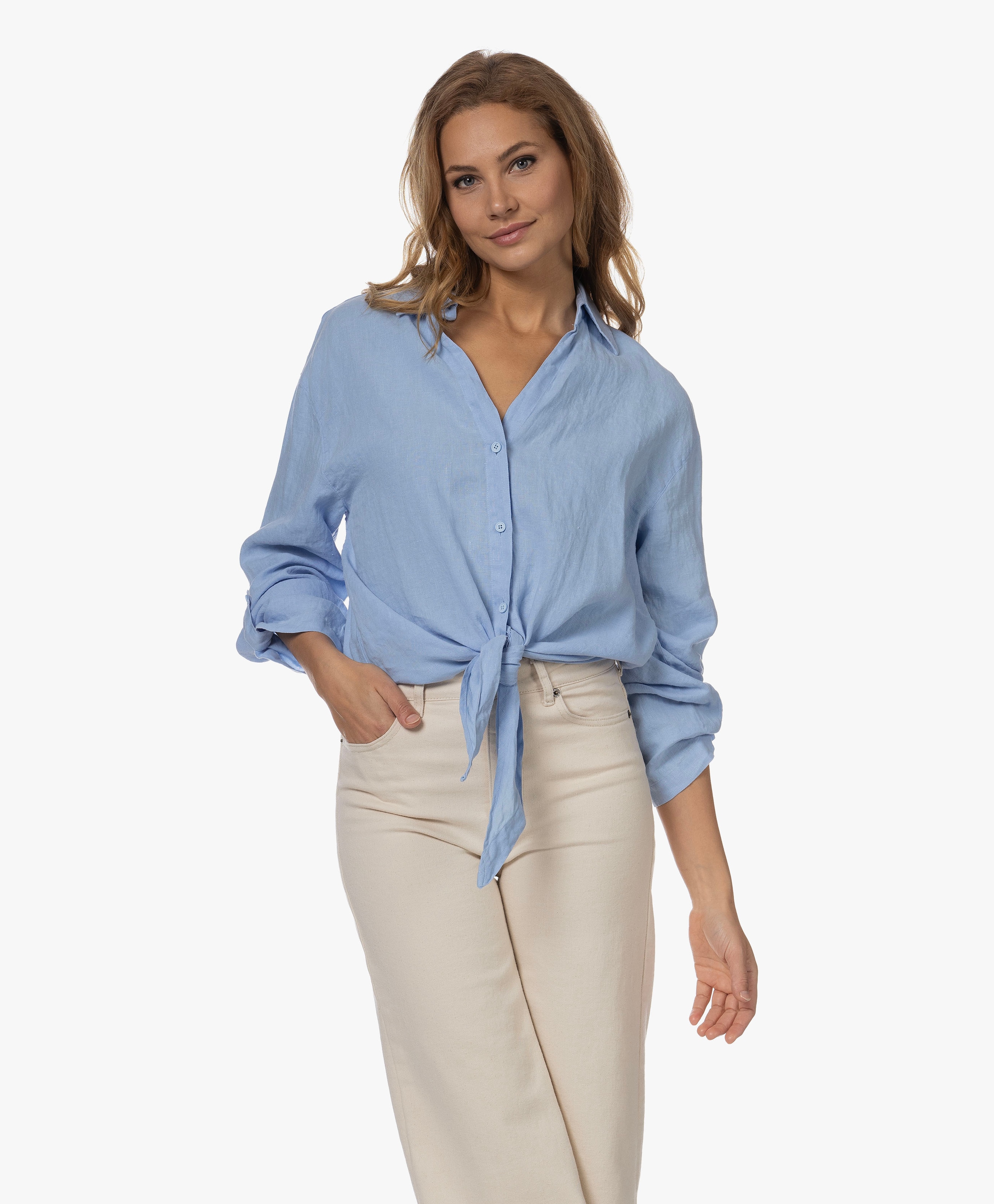 Pia Linen Blouse met Knoopdetail