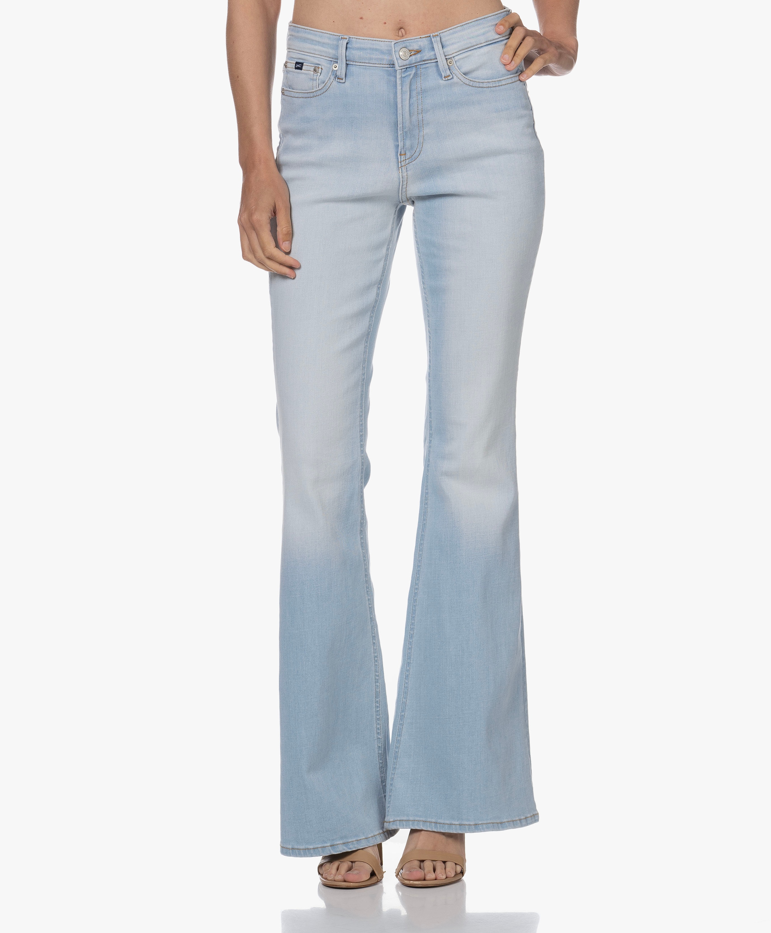 Ami Stretch Flared Jeans