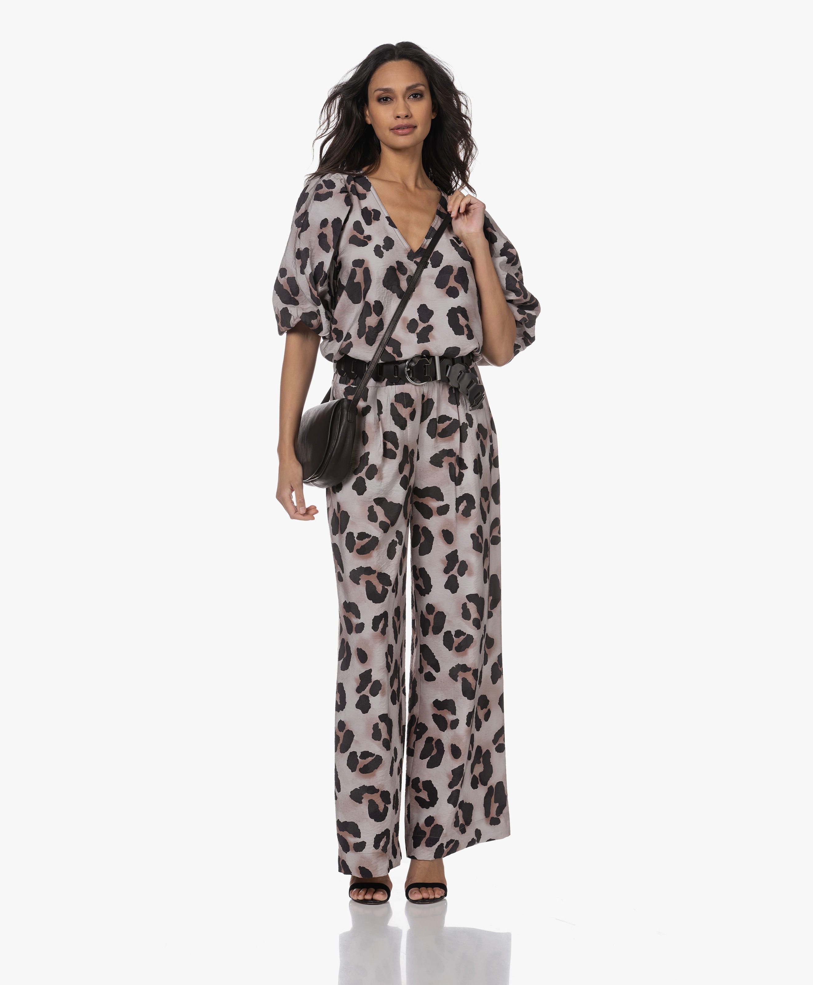 BEEDEN LEOPARD PRINT WIDE STRAIGHT PANTS BEEDEN LEOPARD PRINT WIDE STRAIGHT PANTS