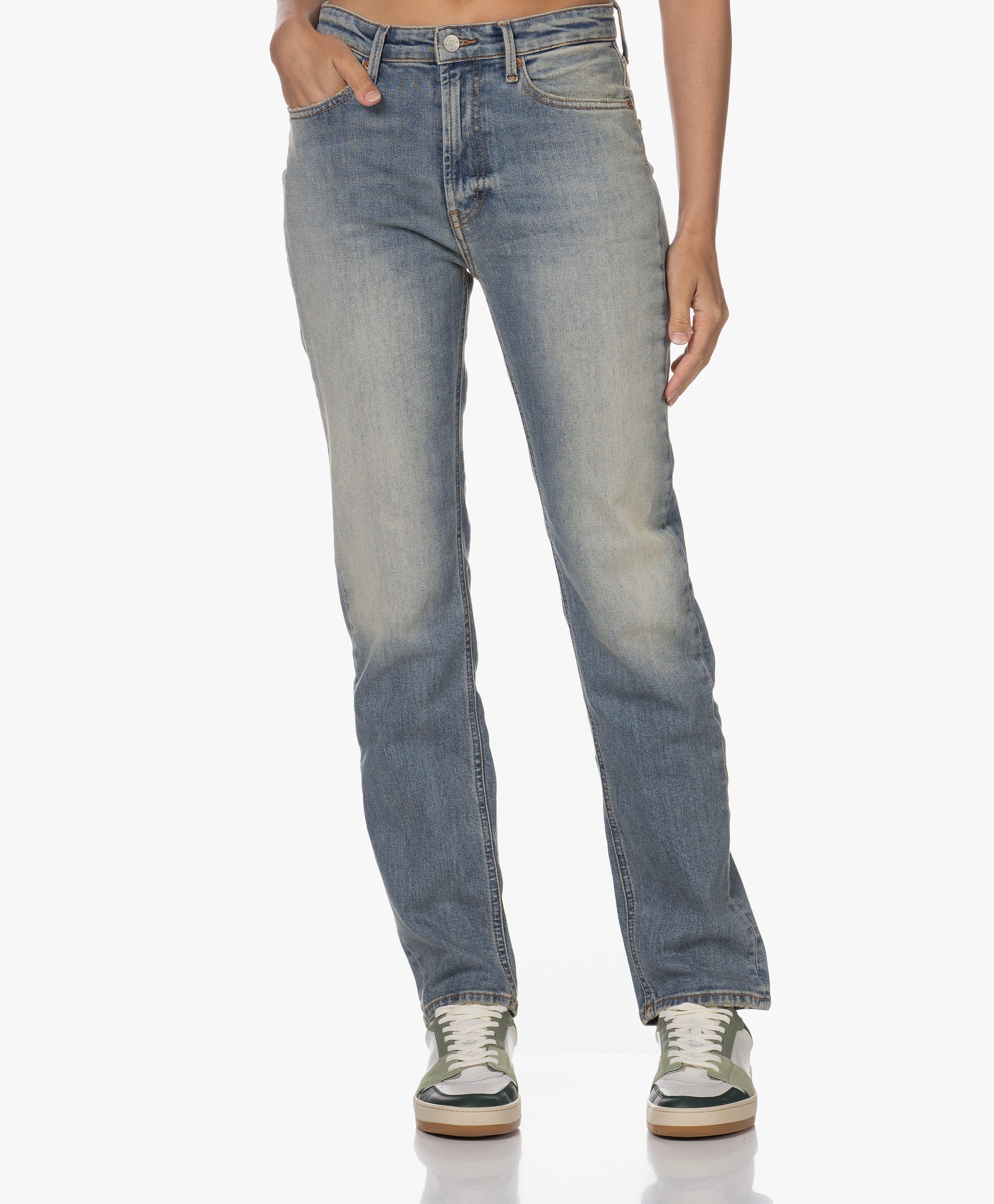 Mizuki Slim Straight Jeans