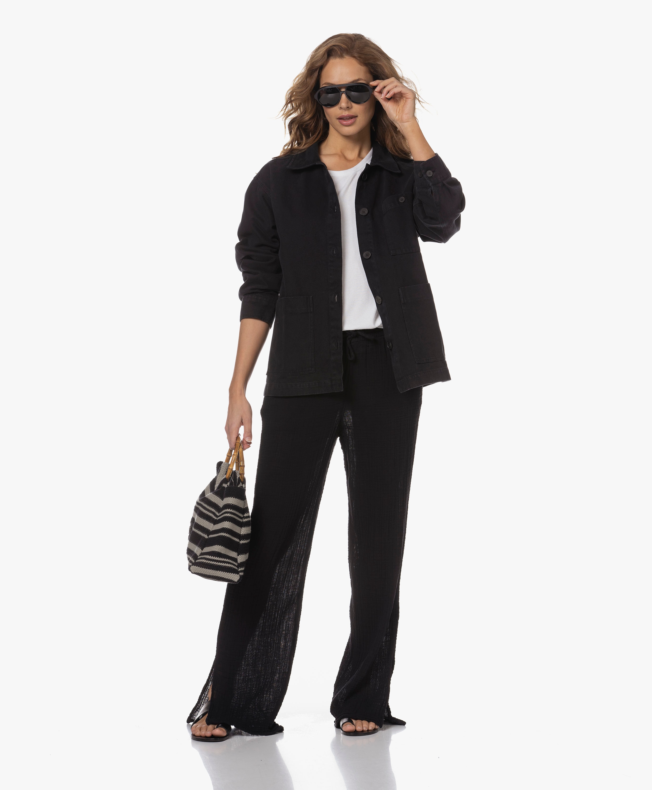 LOOK-561810