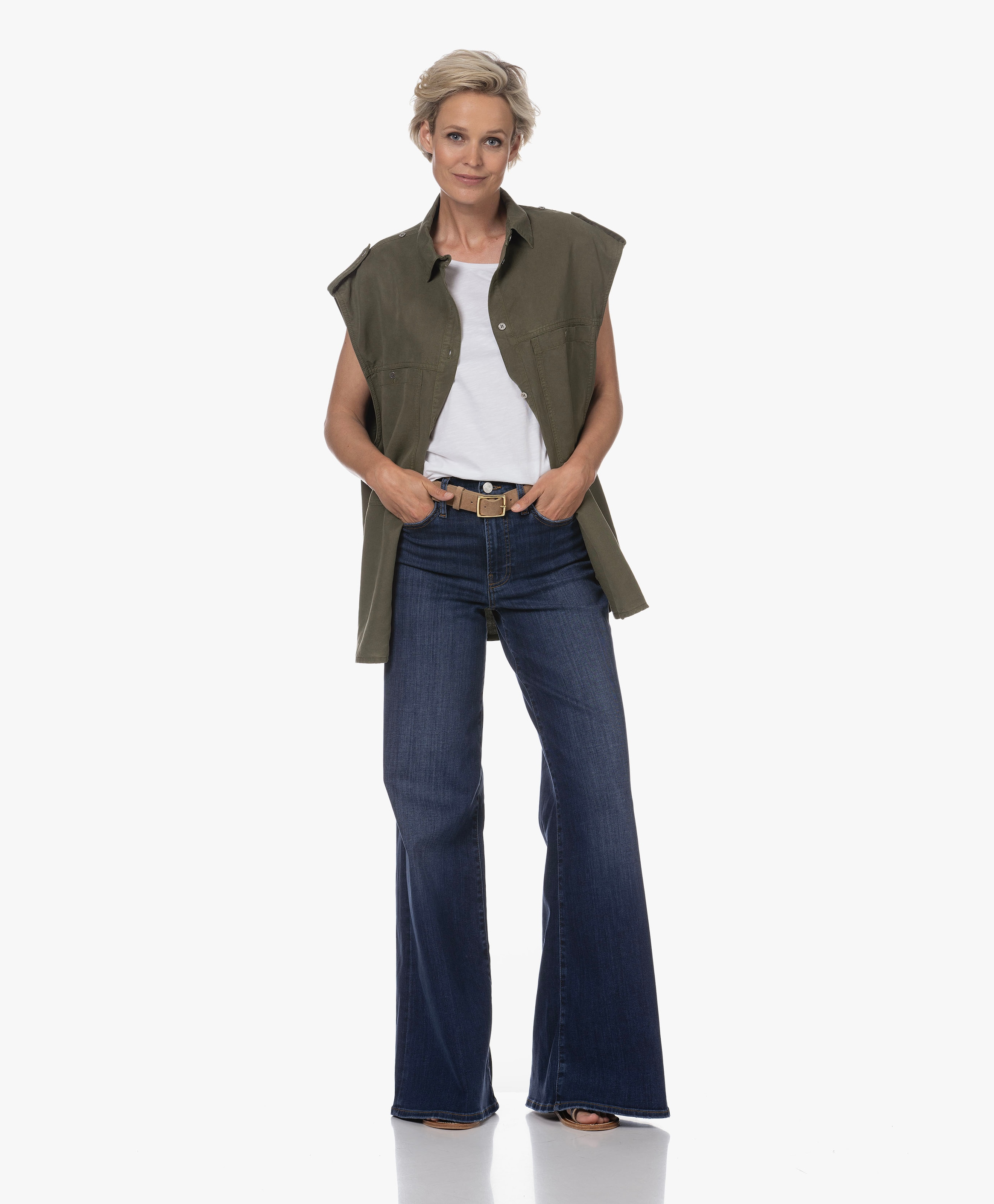 Mok Sleeveless Shirt Blouse