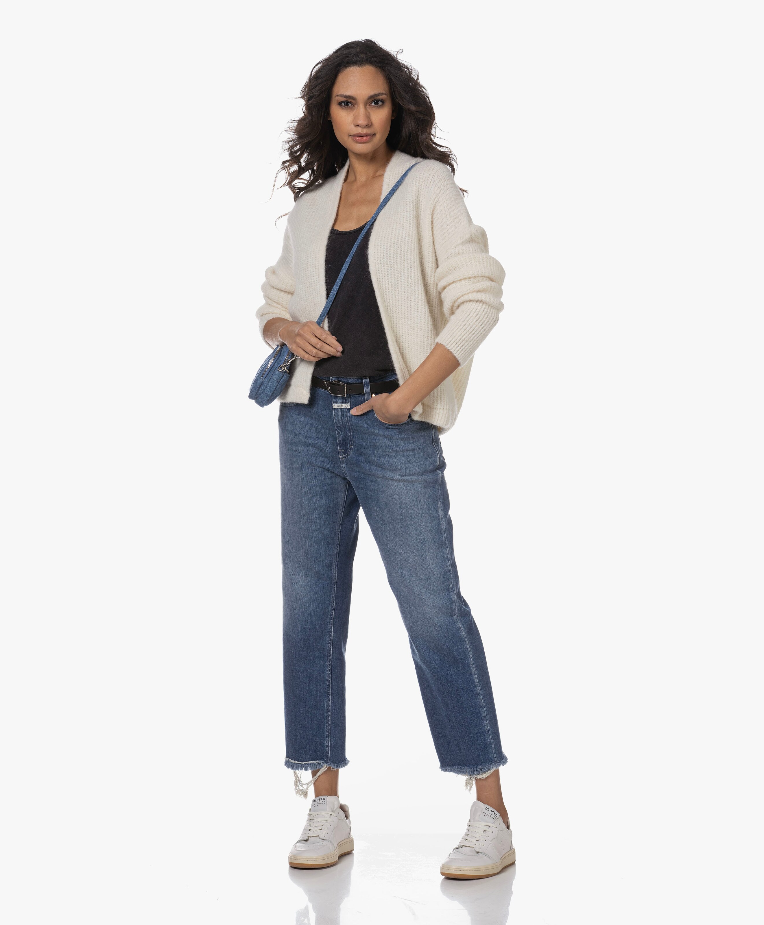 LOOK-538537