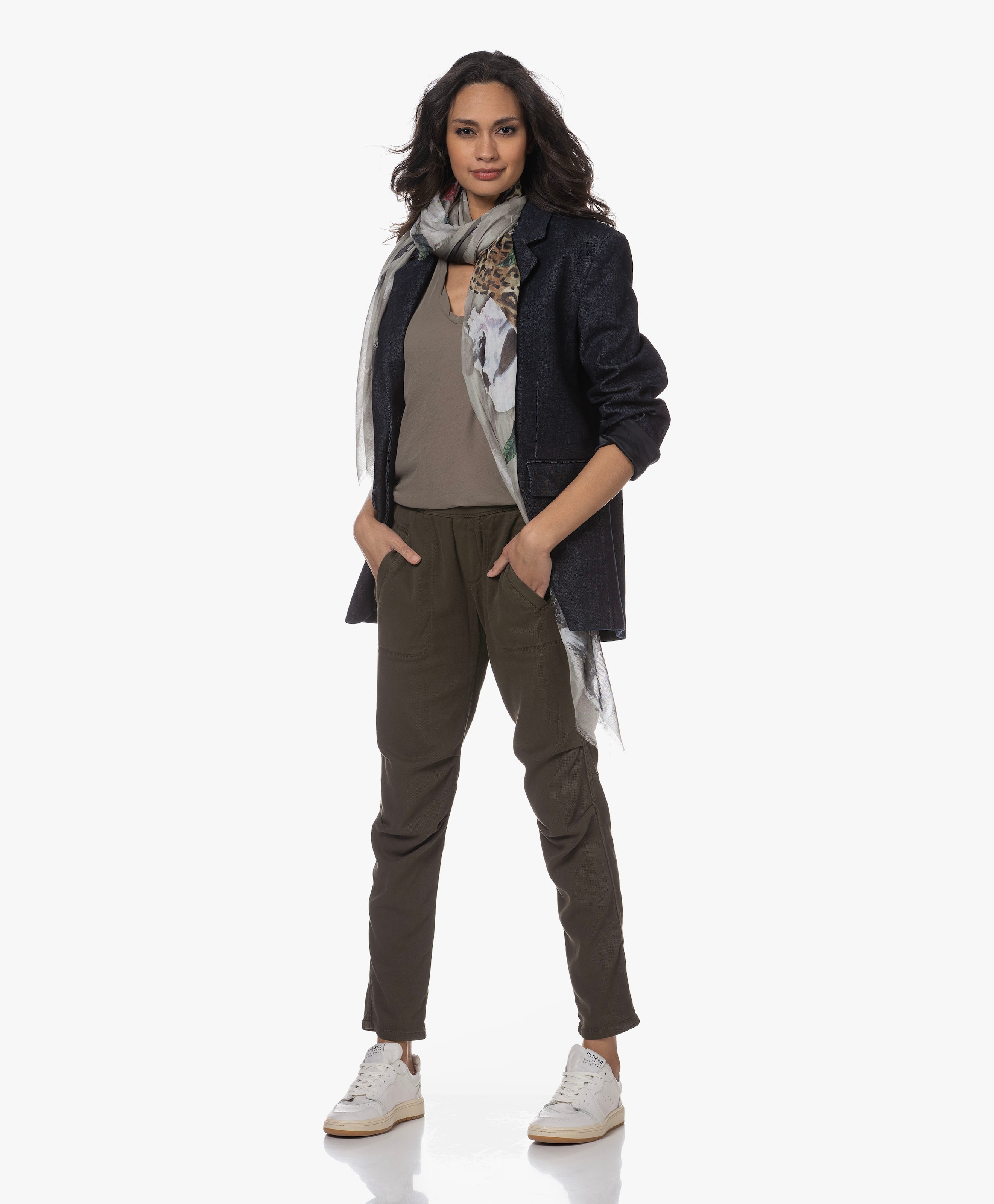 LOOK-538362