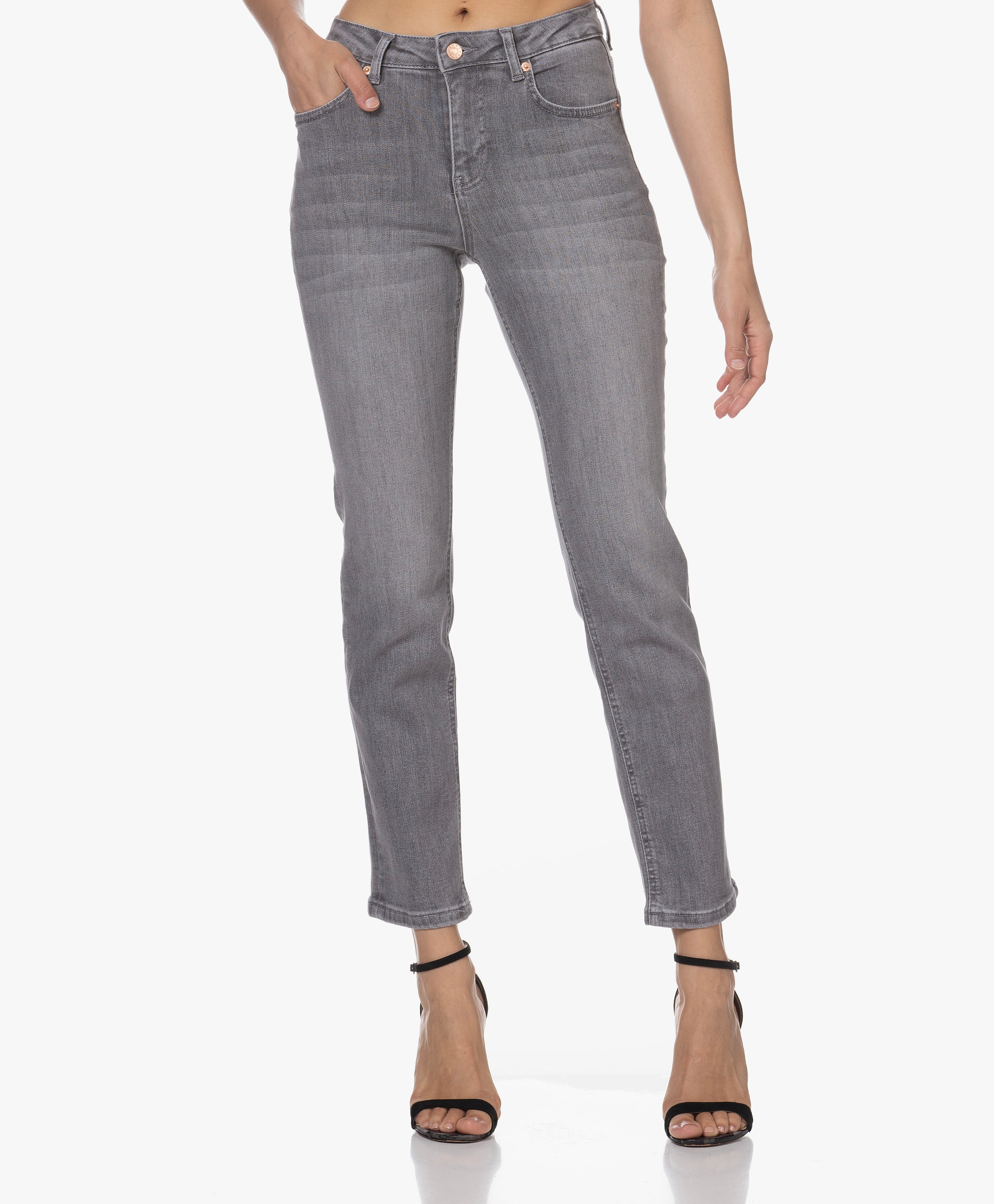 Le Guy Skinny Cropped Jeans
