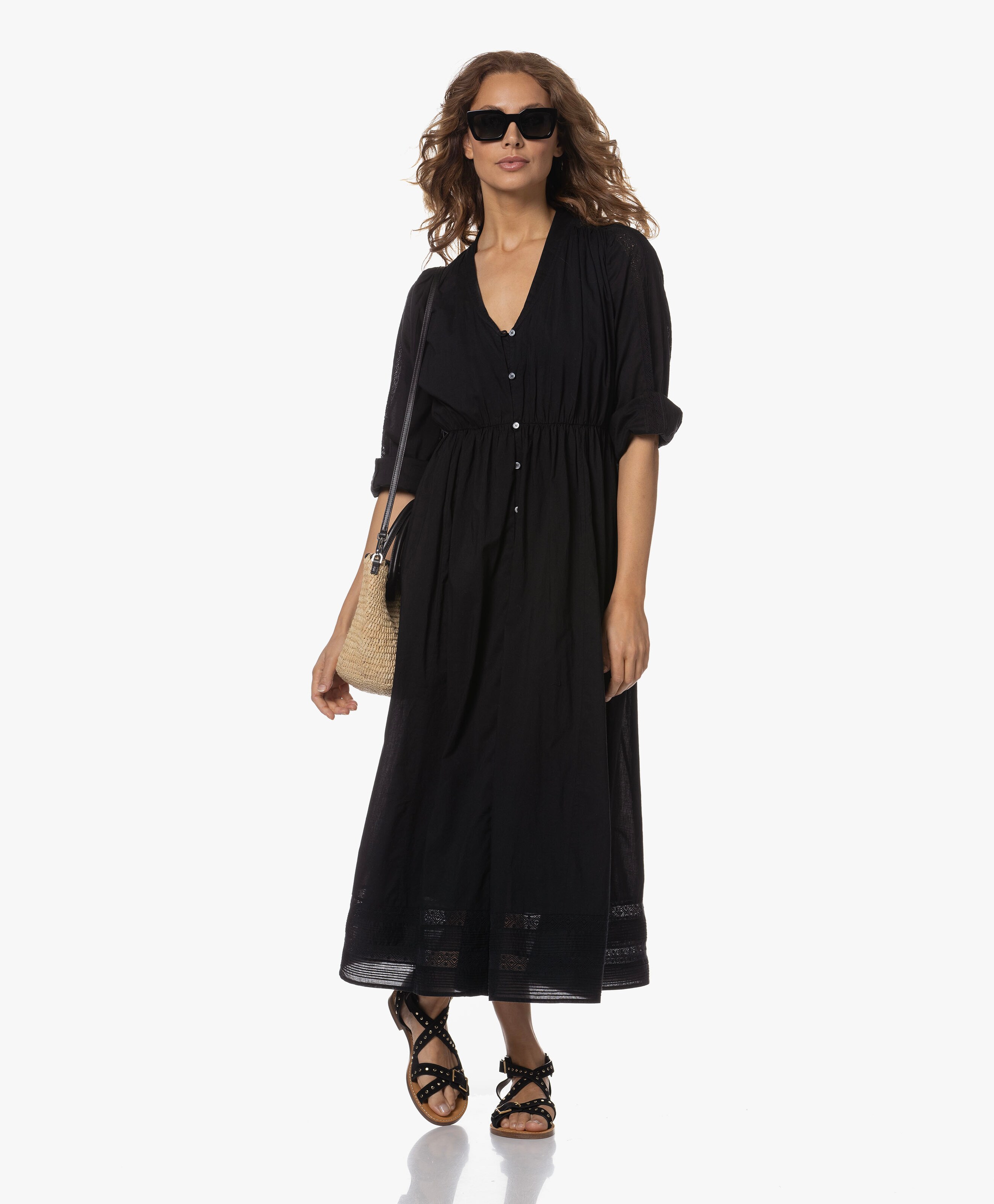 LOOK-561360