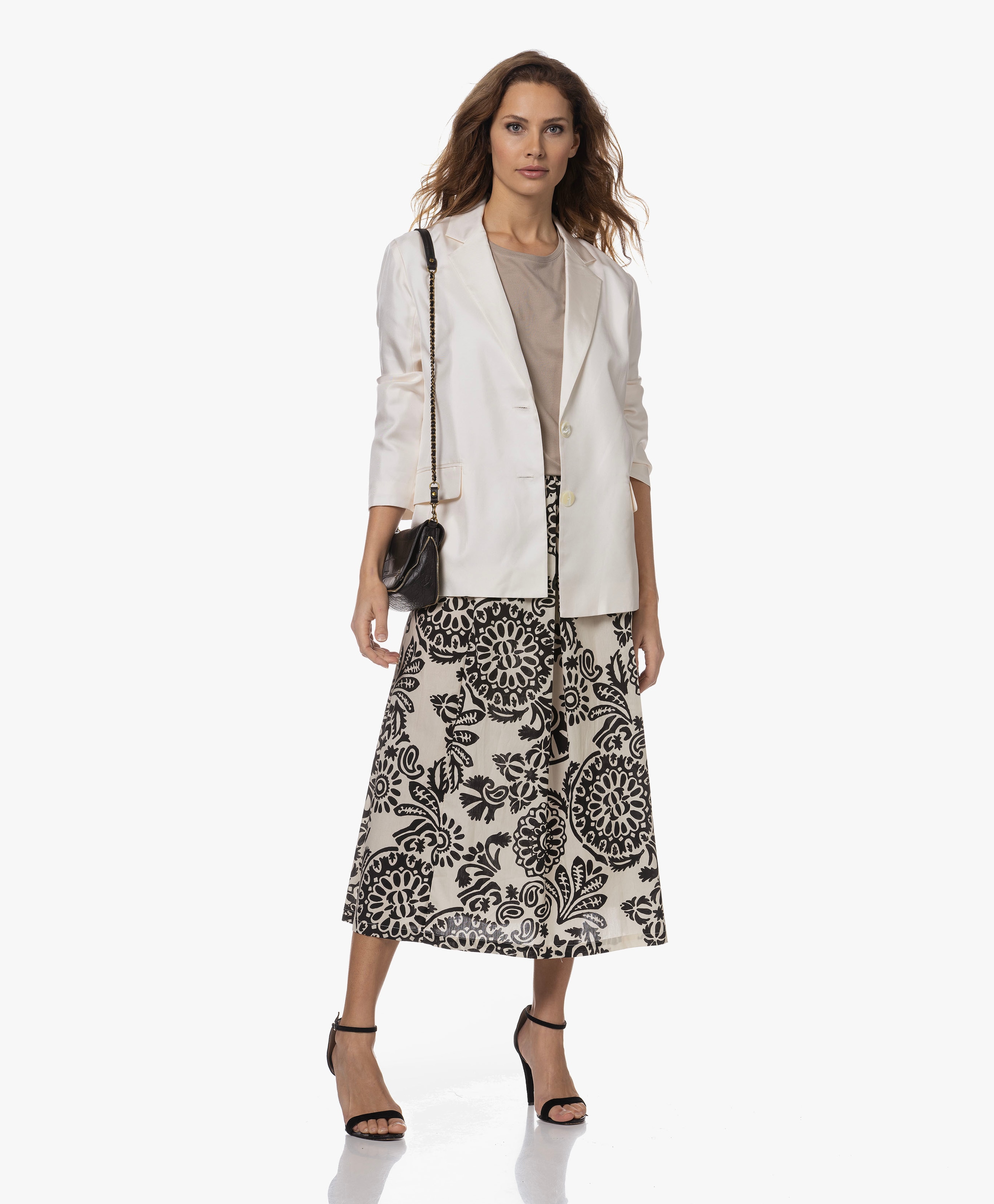 LOOK-541772