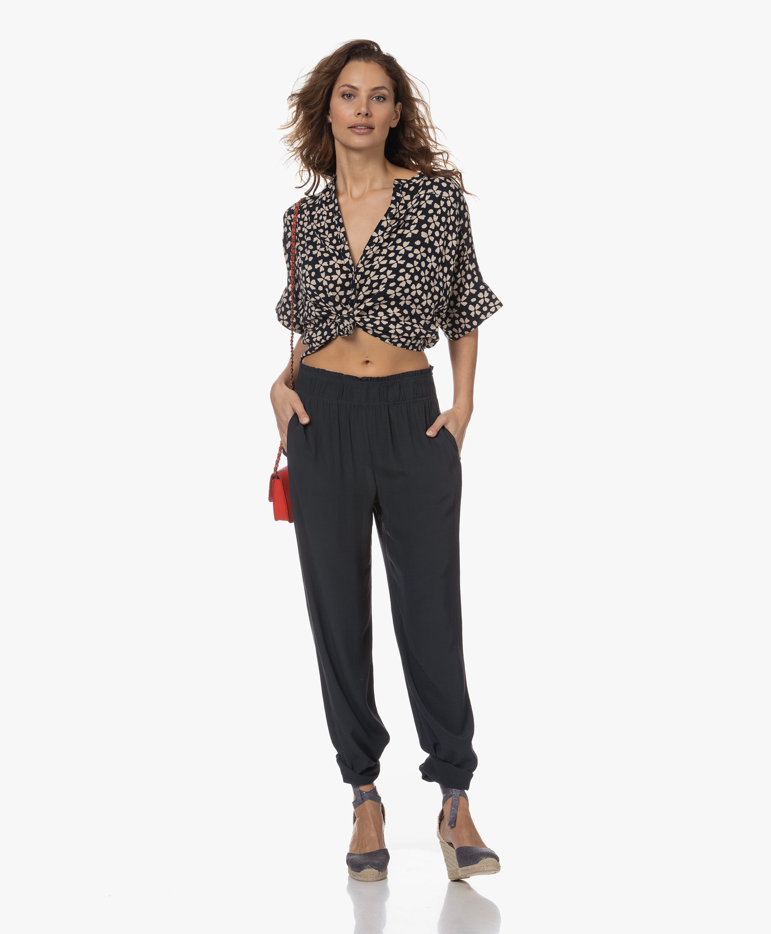 LOOK-546030