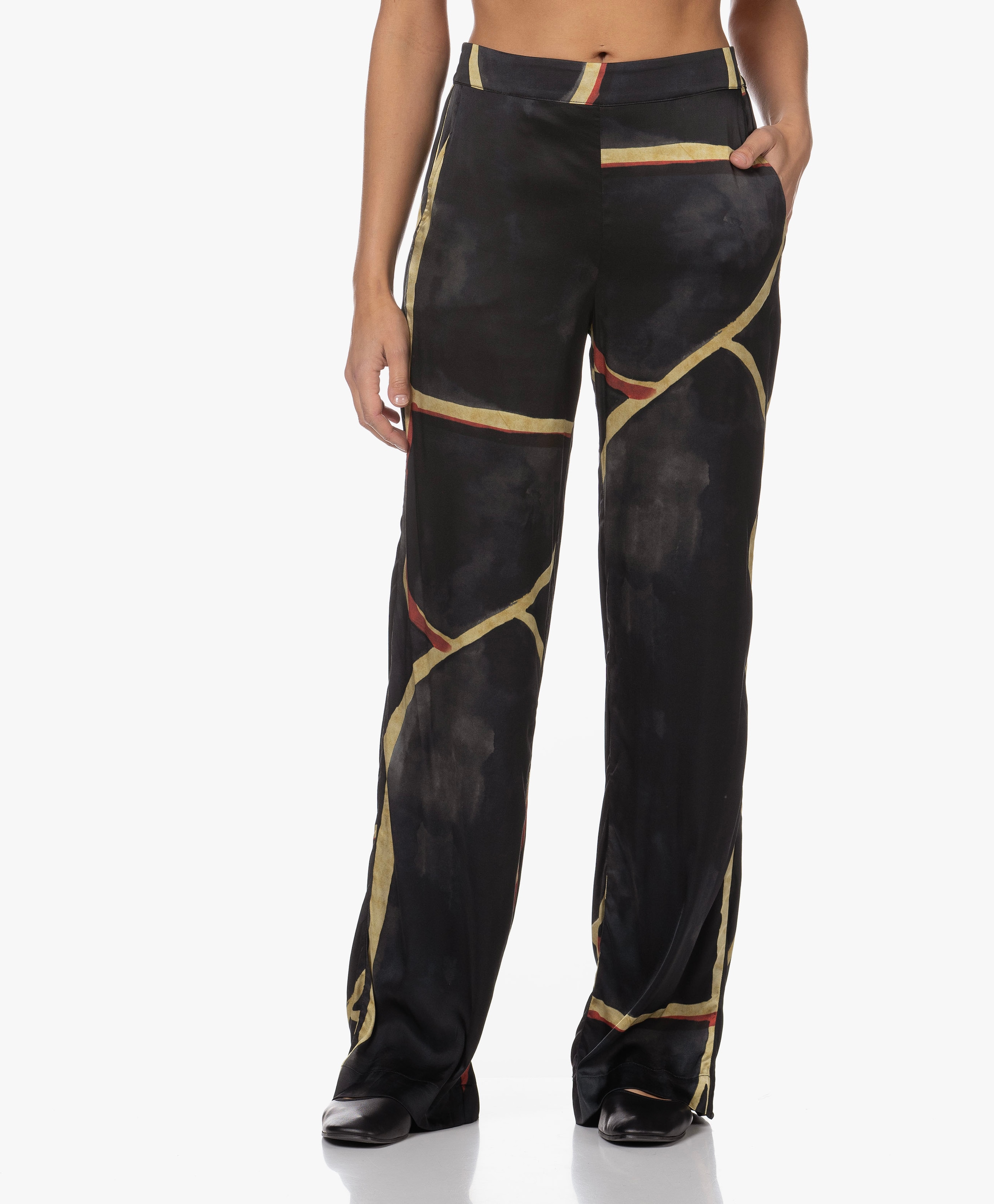 Sataky Satin Loose-fit Printed Pants