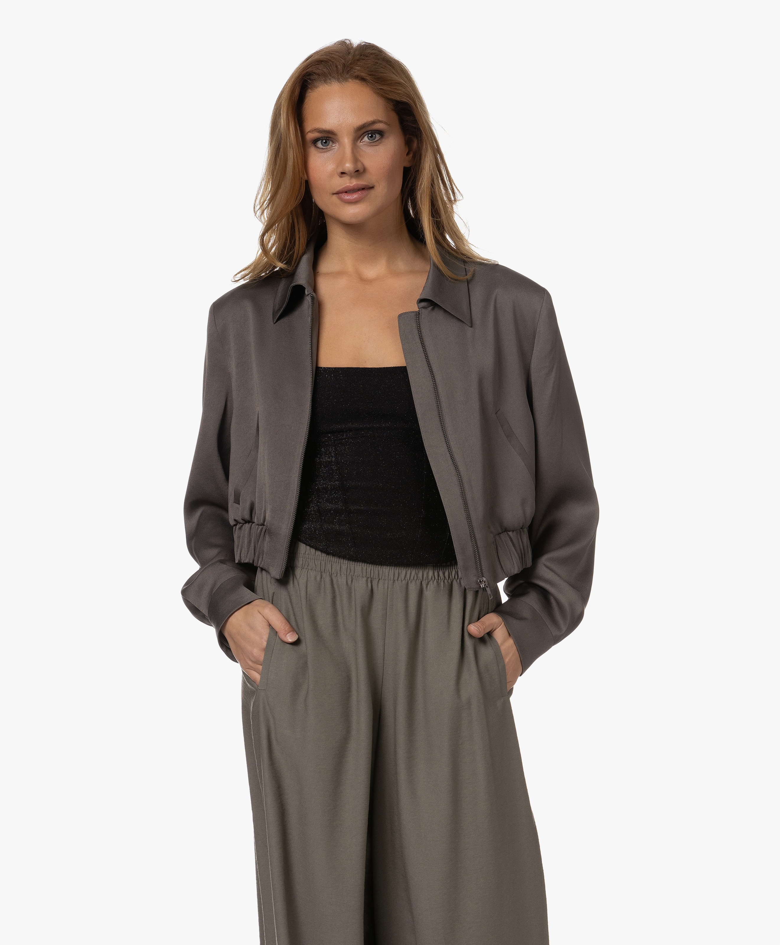 Radway Cropped Satijnen Jasje