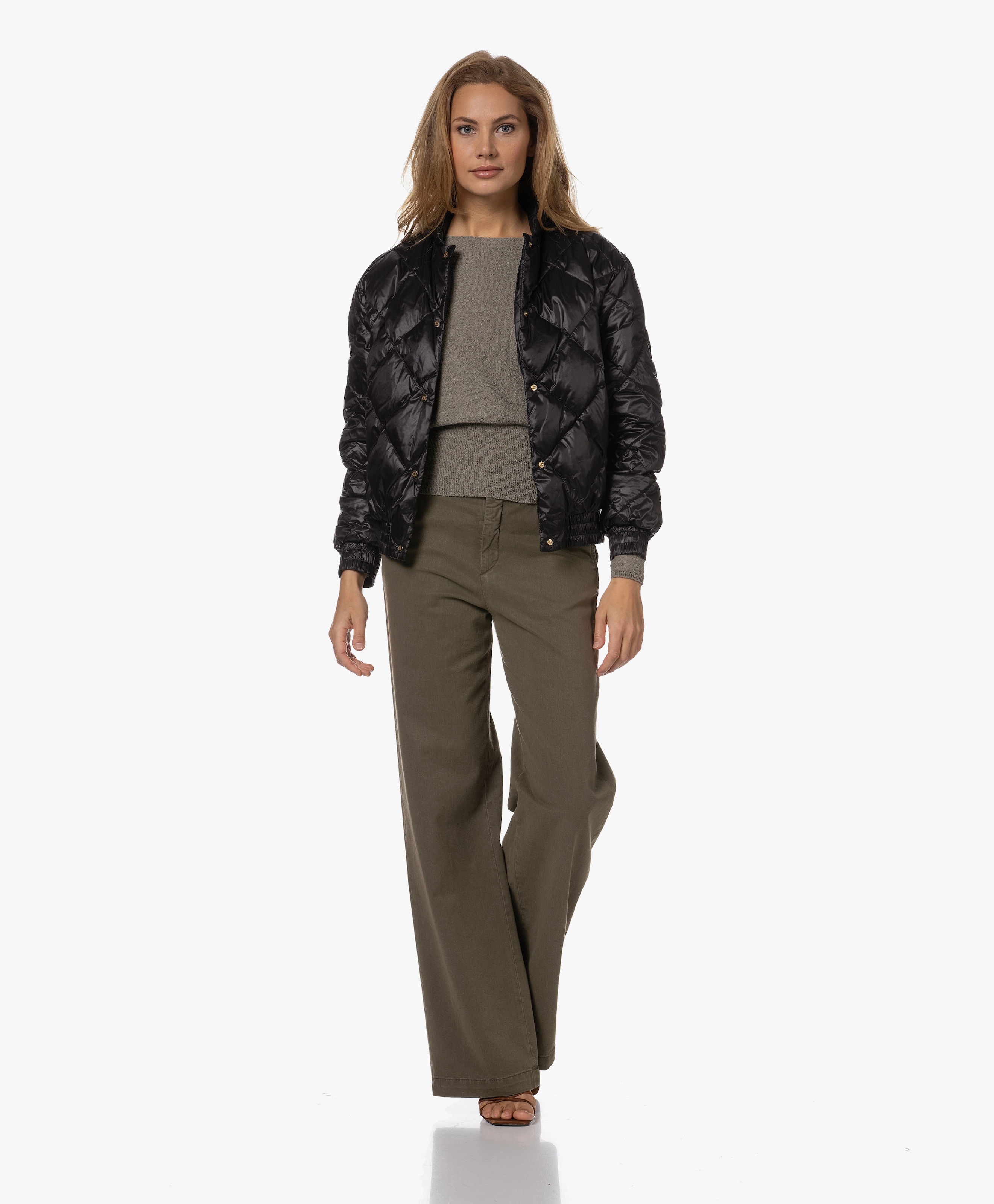 Scarlet Puffer Jas
