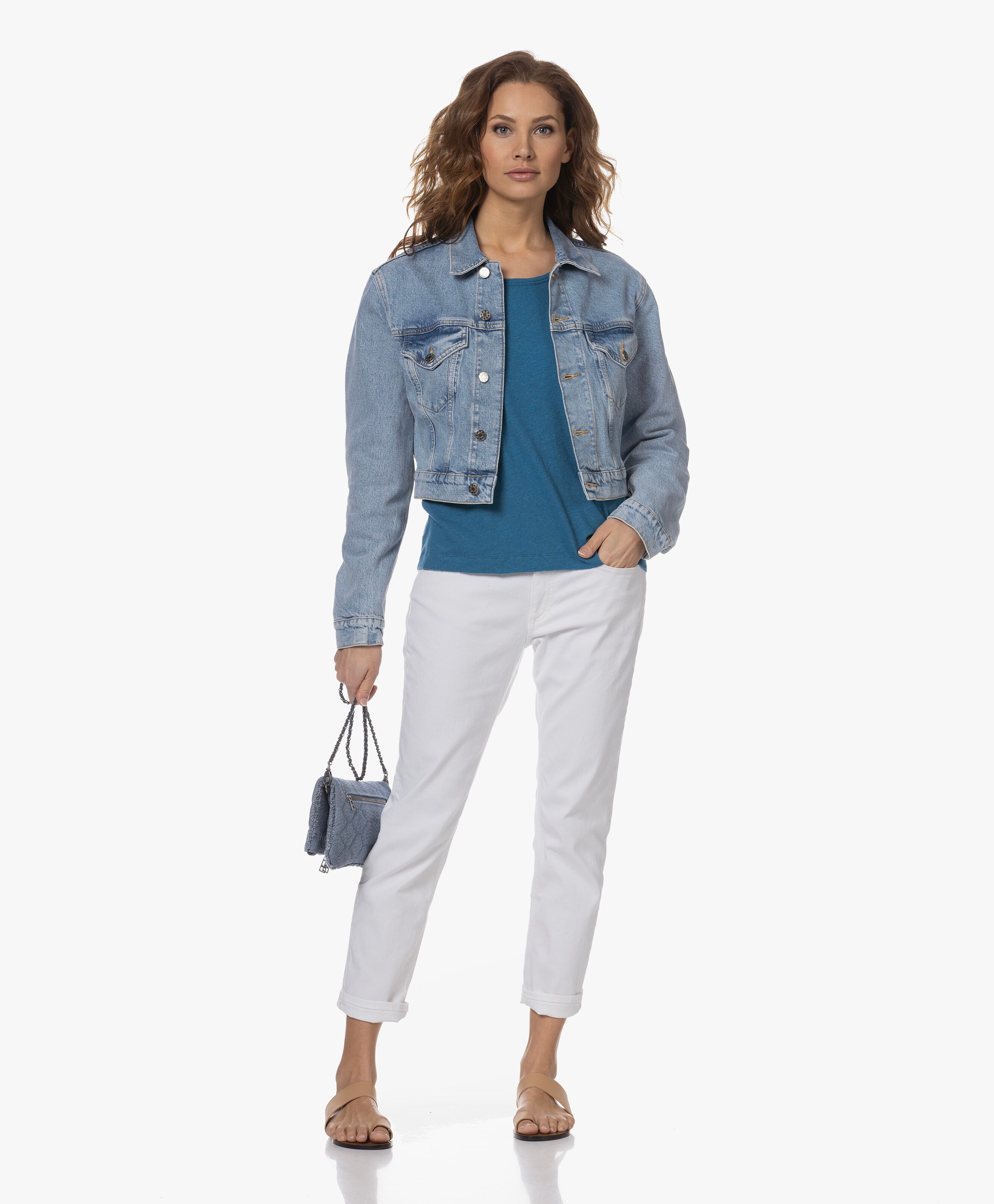 LOOK-556643