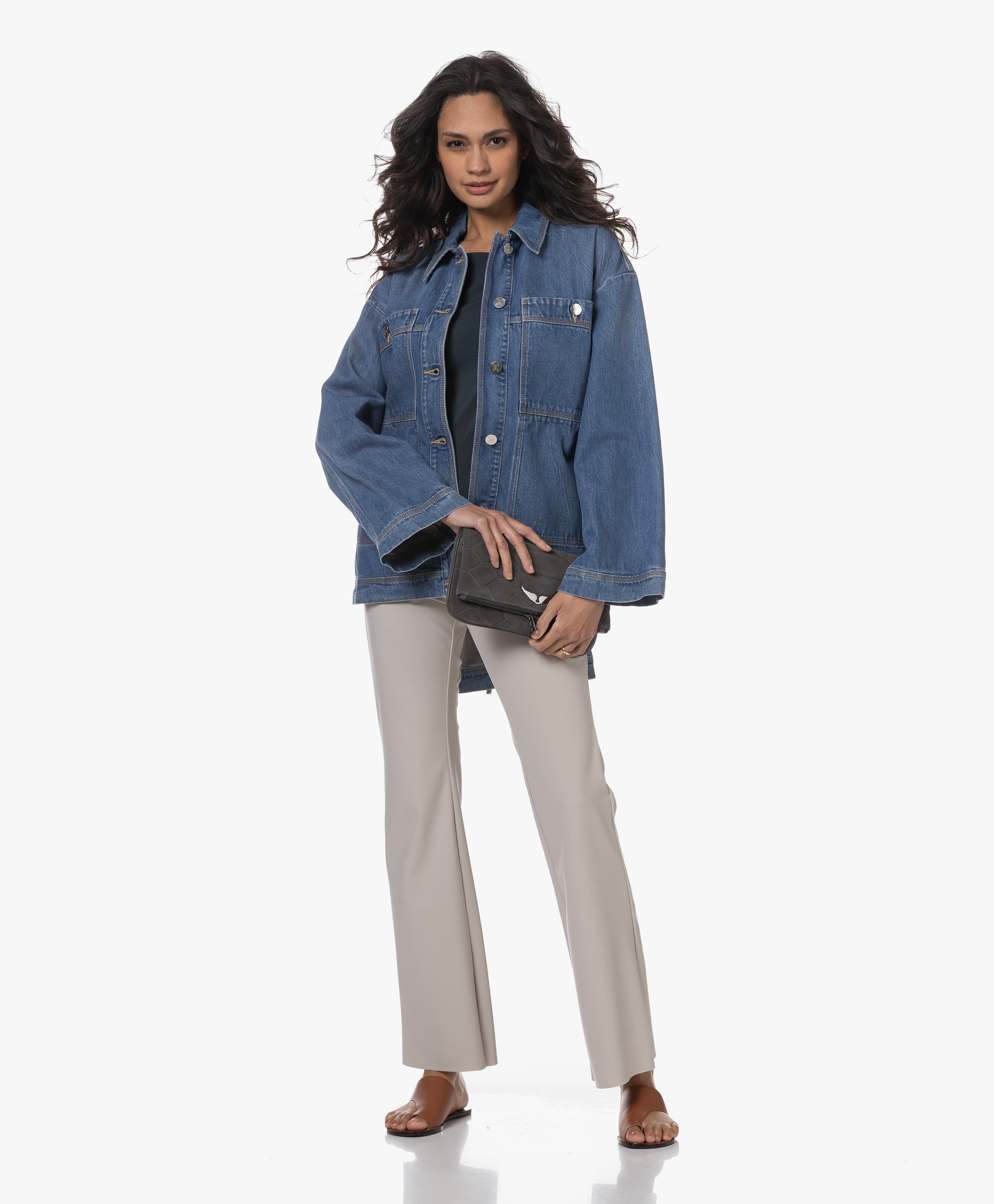 LOOK-546751