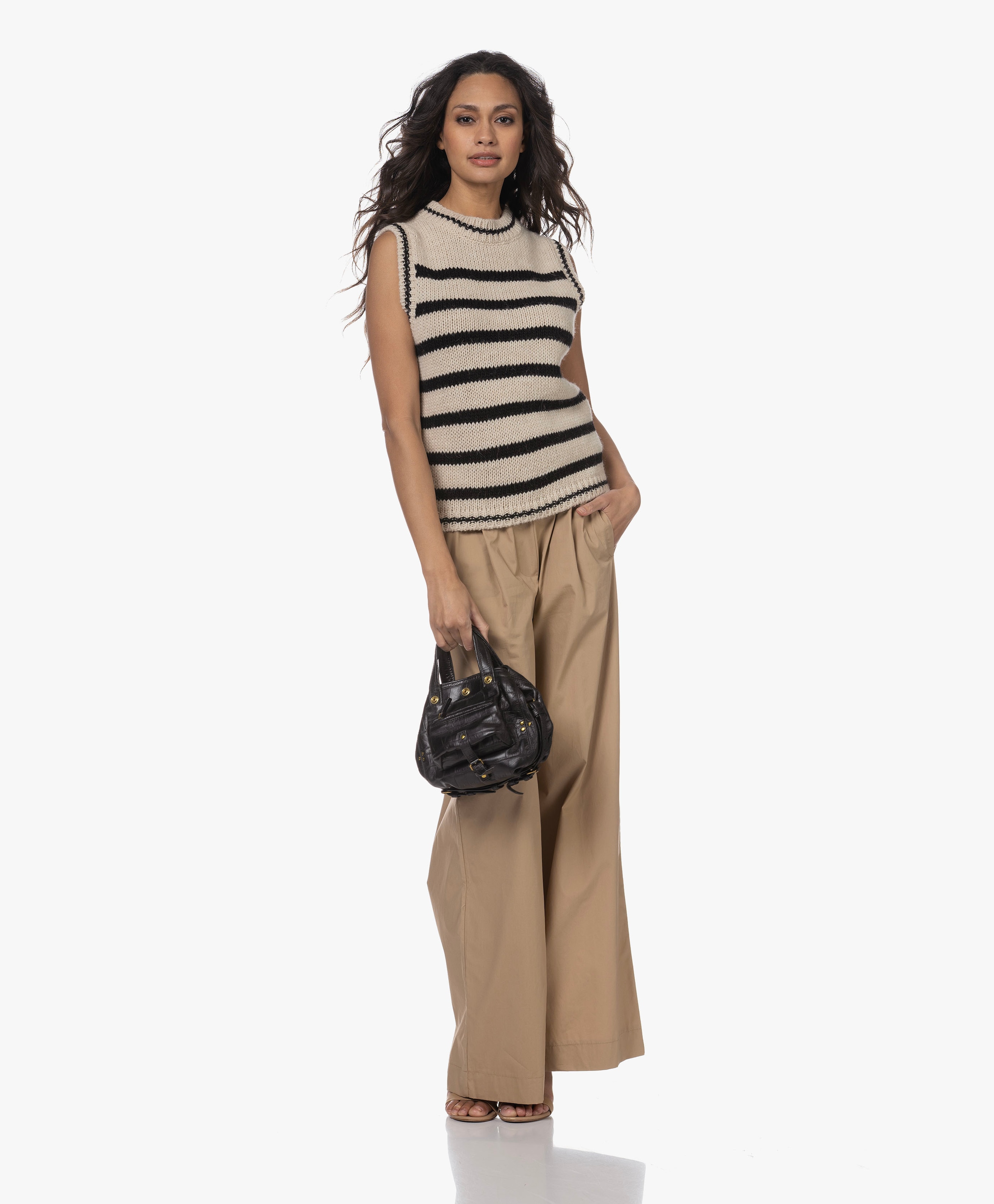 LOOK-540266