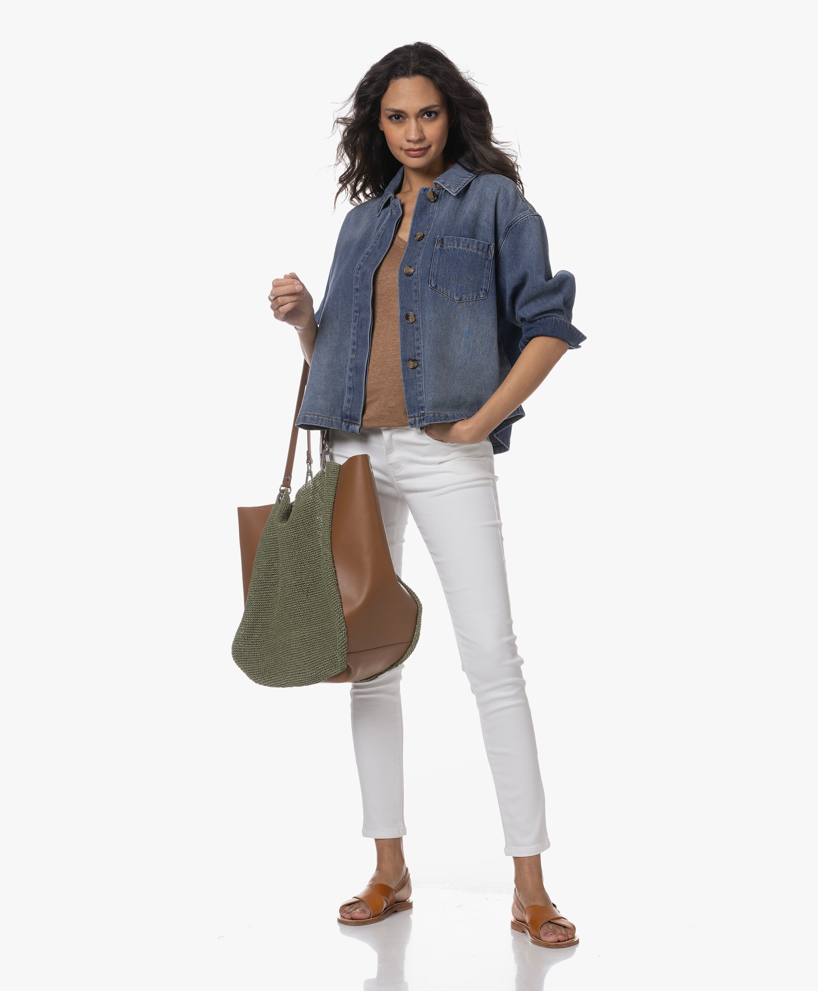LOOK-544675