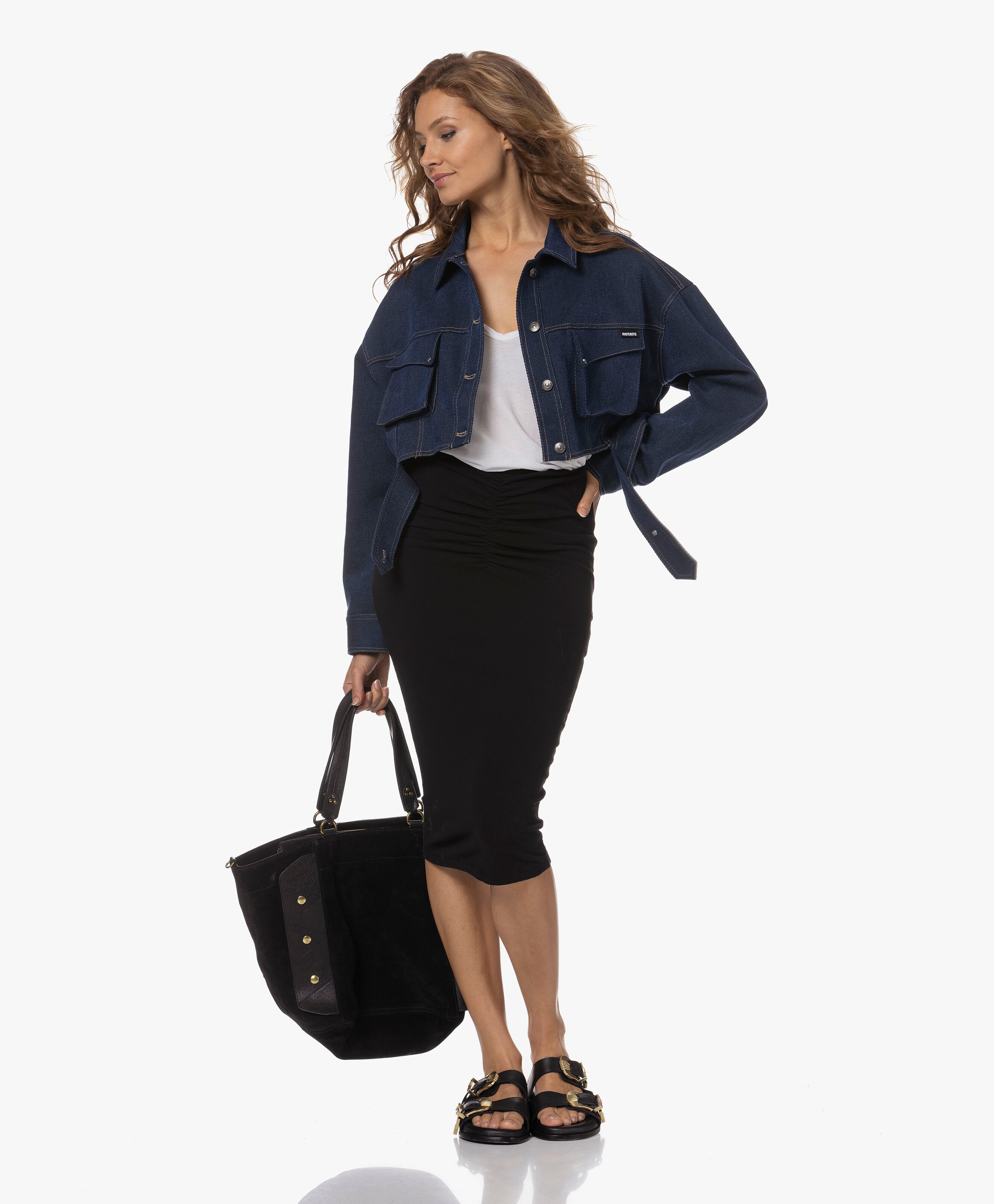 LOOK-562833