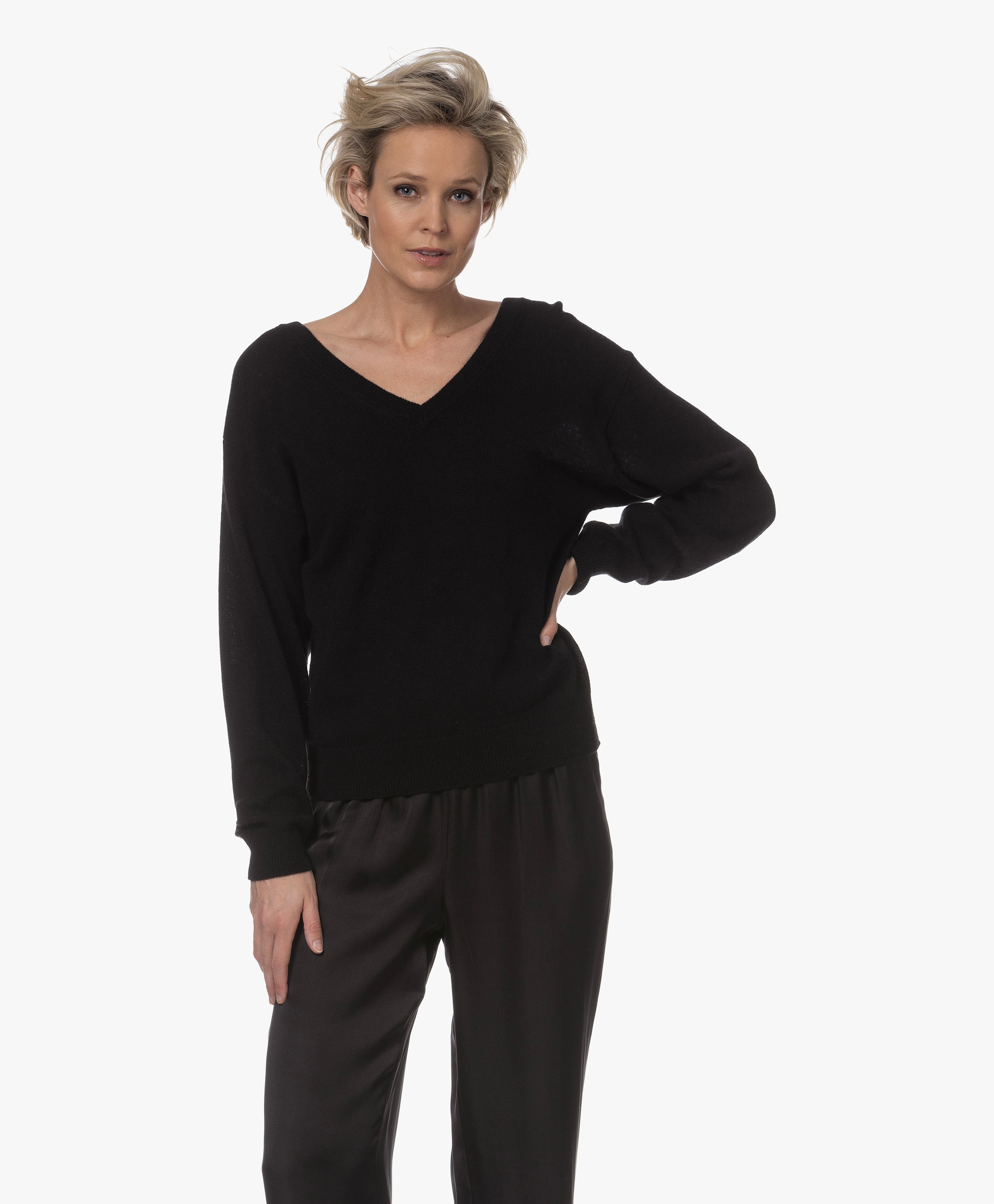 Lilou Cashmere Trui met Dubbele V-hals