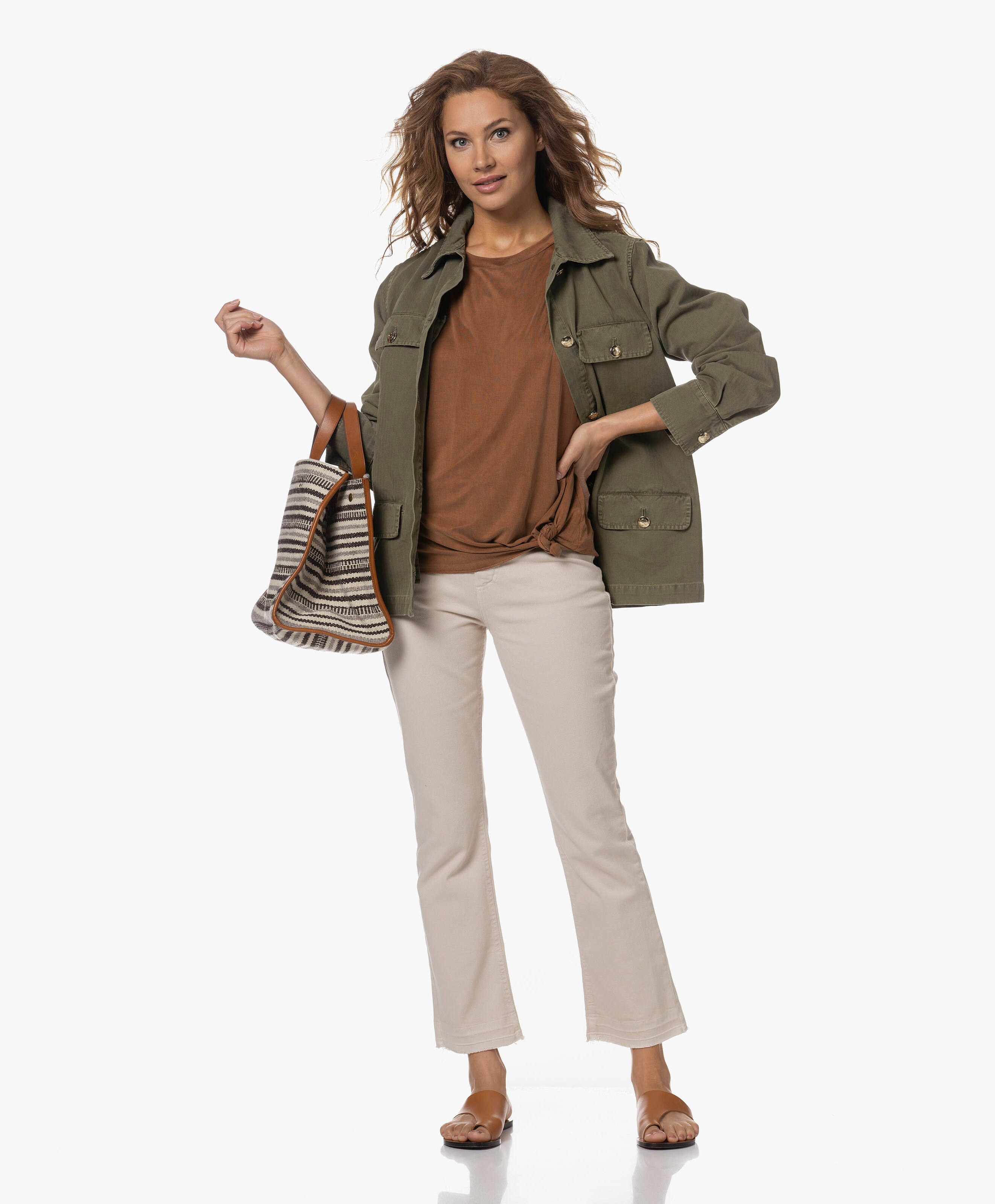 LOOK-563513