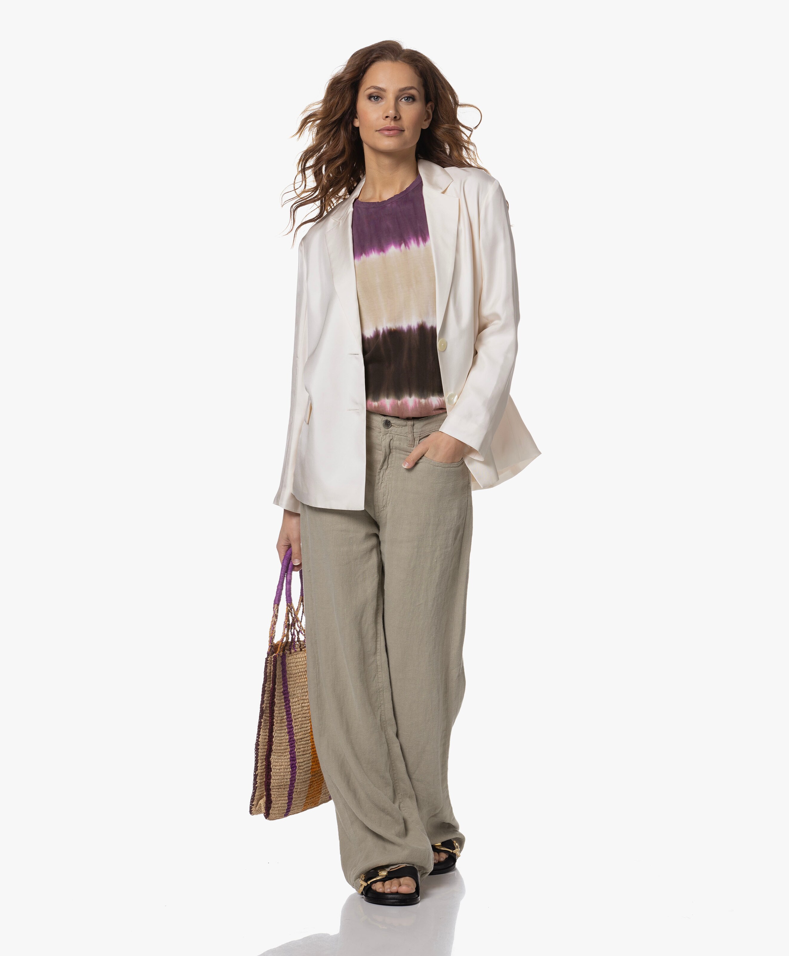 LOOK-556822