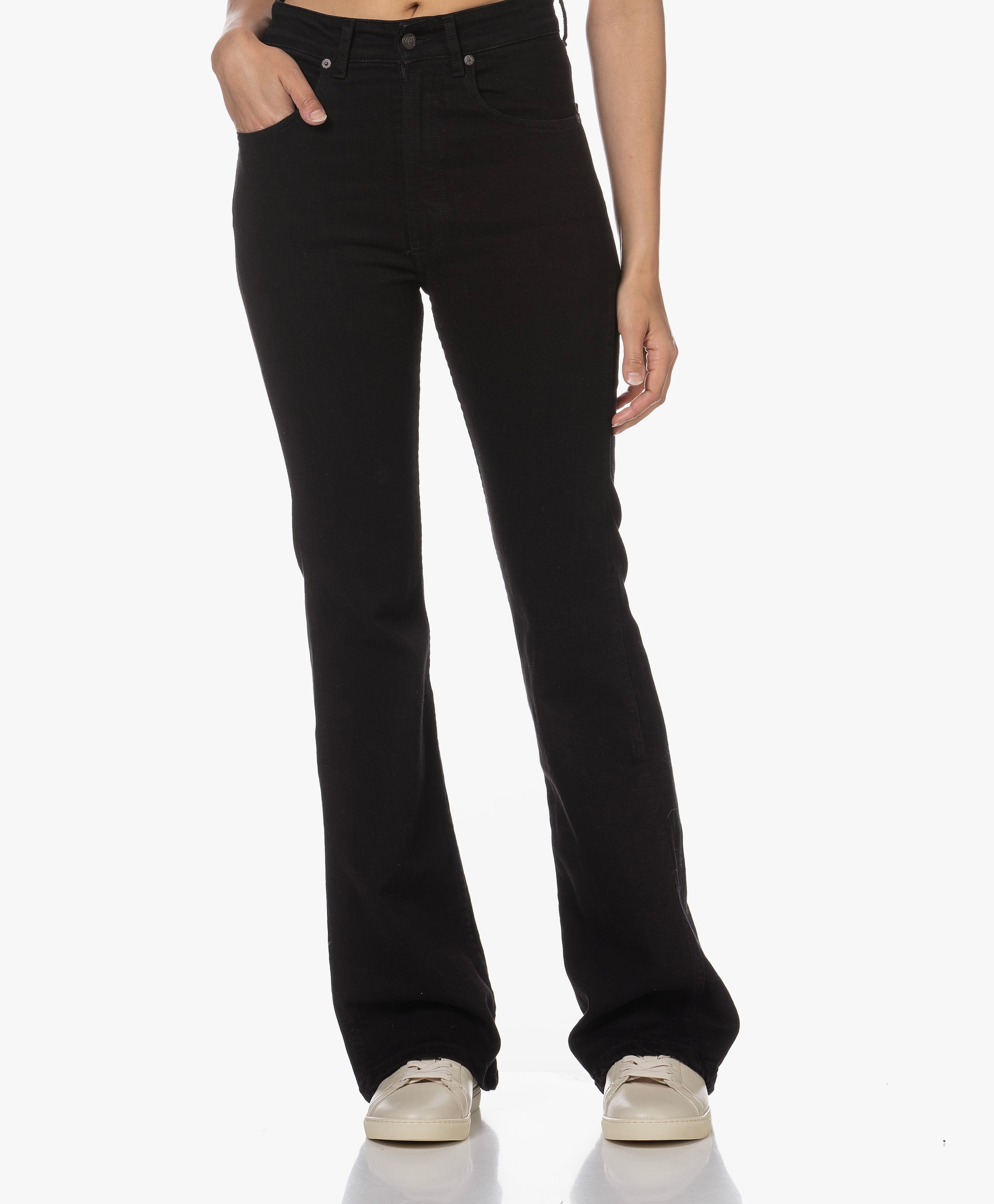 Riley  Flared Stretch Jeans