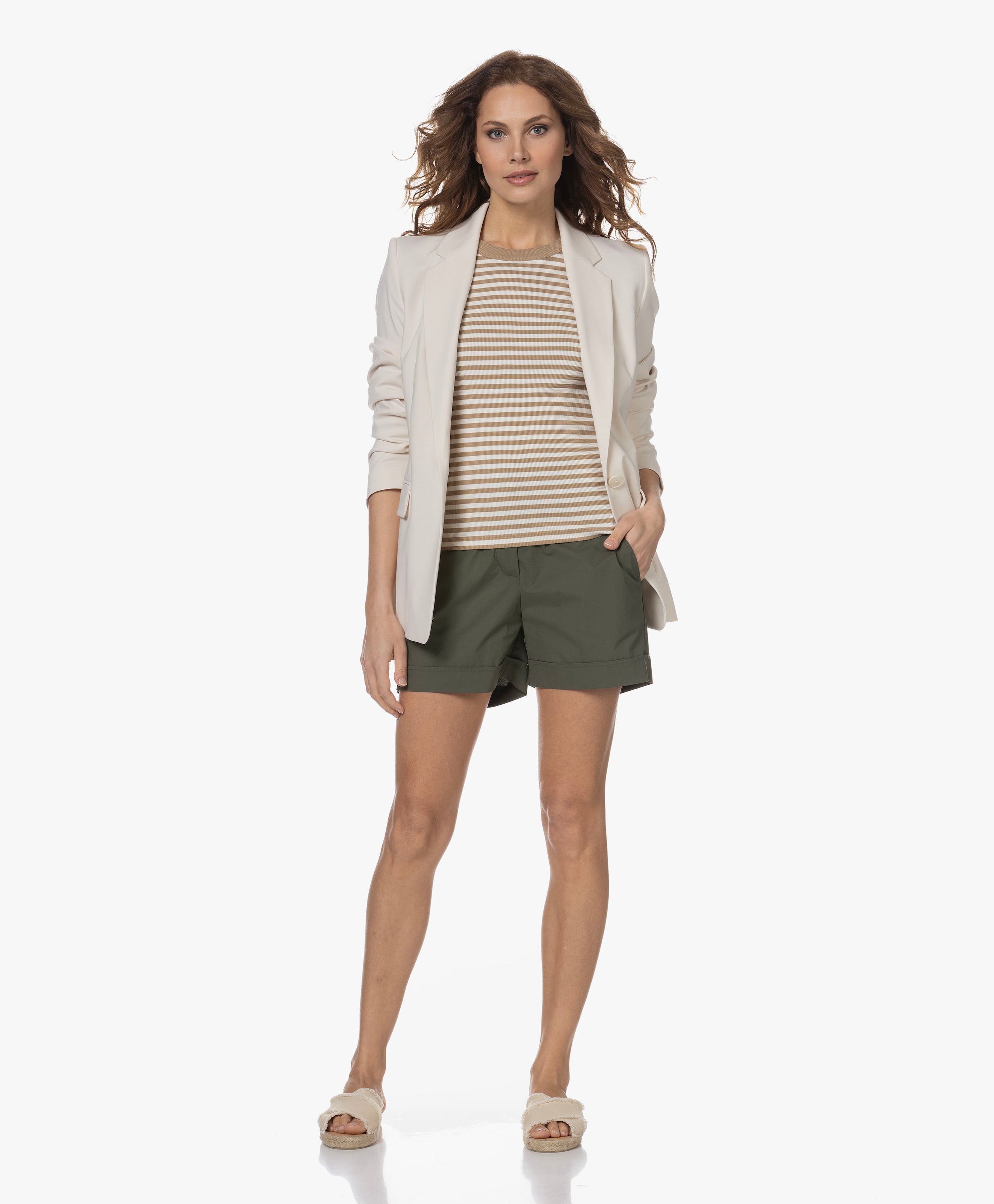 LOOK-555461