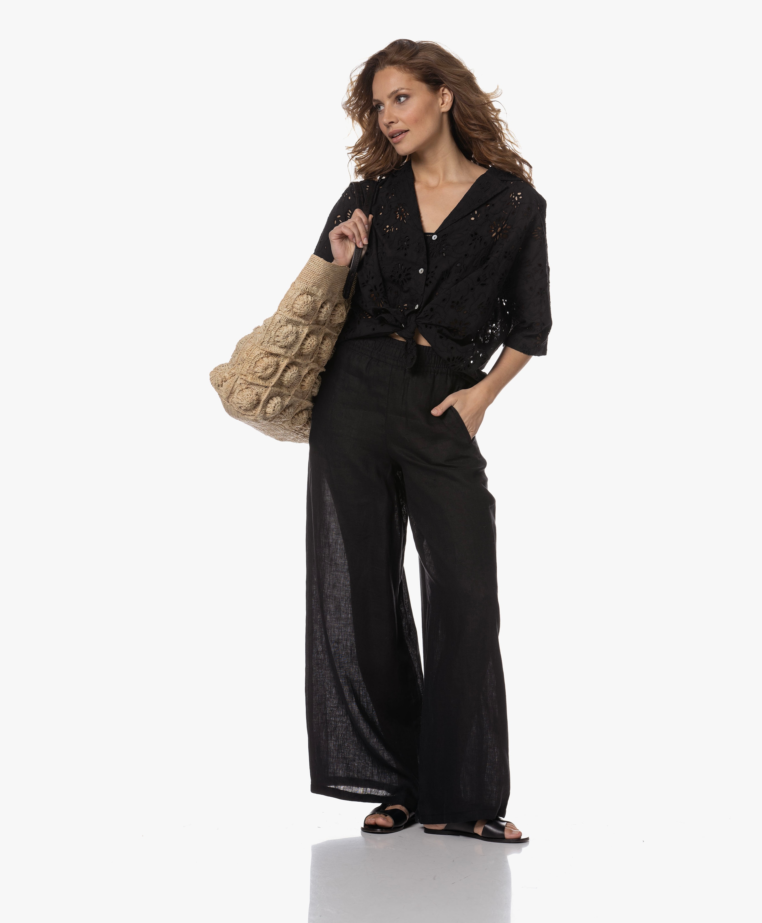 LOOK-560898